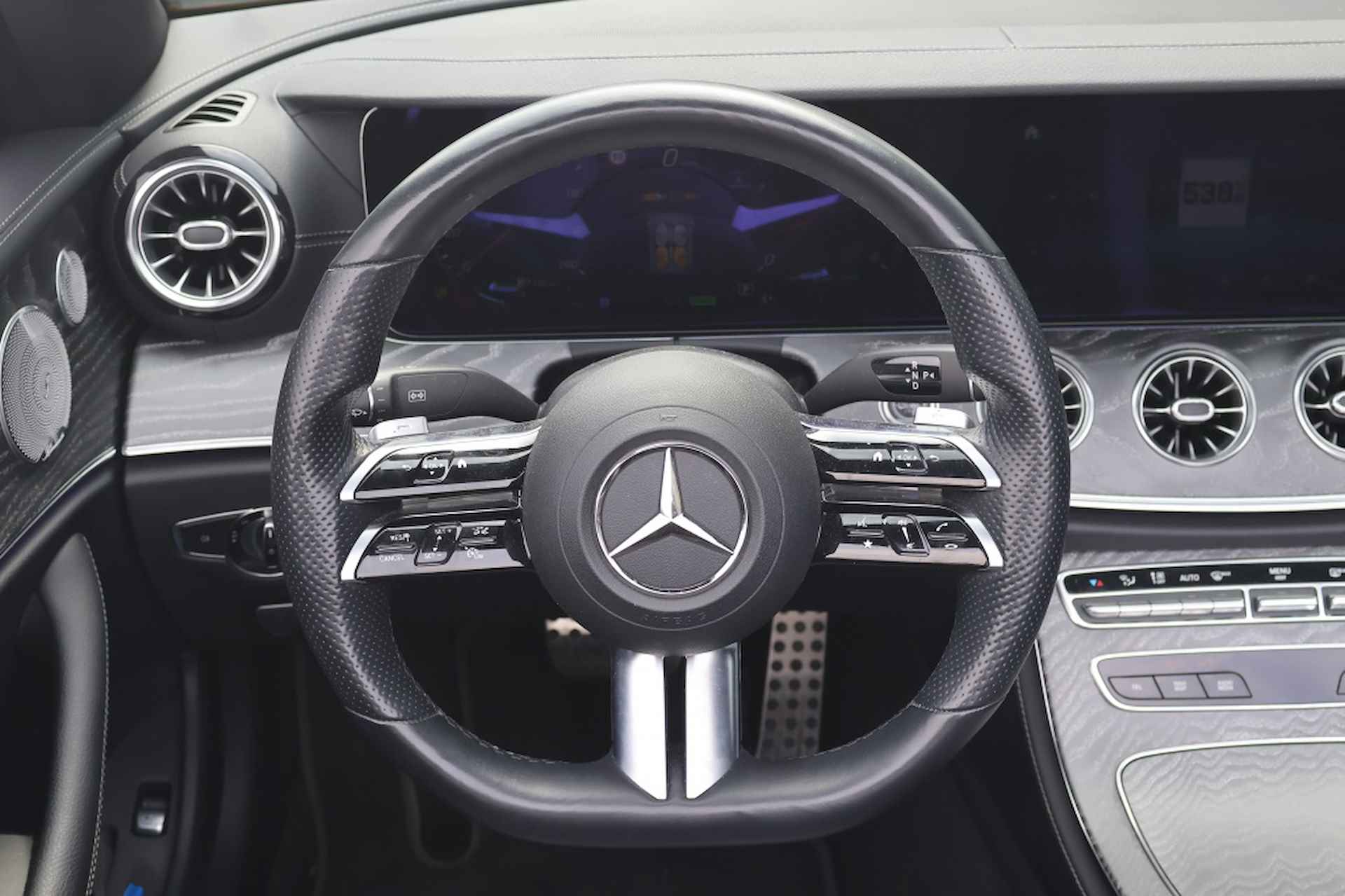 Mercedes-benz E-klasse Cabrio 450 4Matic AMG | Carplay | MBUX | Burmester - 3/29