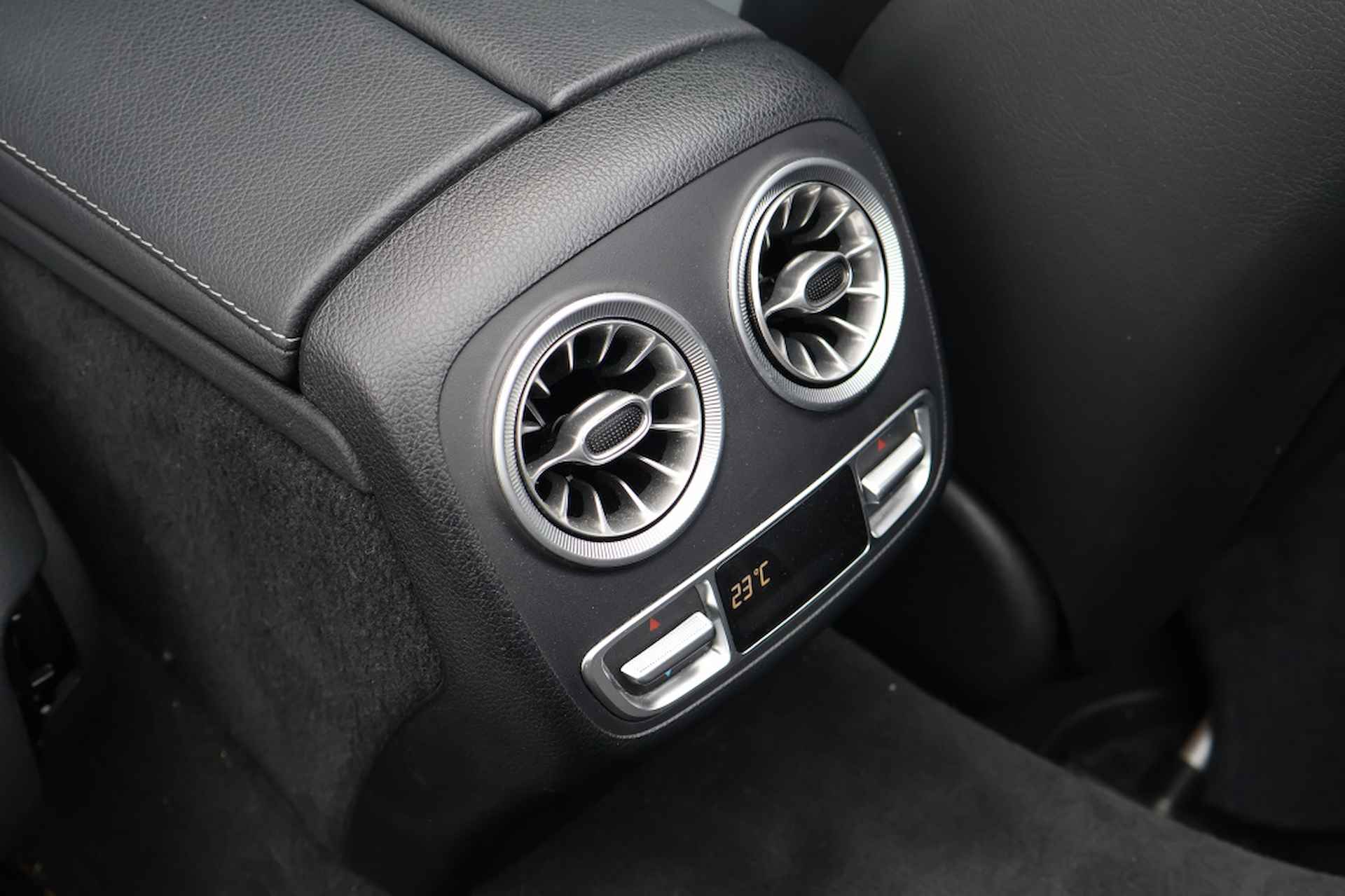 Mercedes-benz E-klasse Cabrio 450 4Matic AMG | Carplay | MBUX | Burmester - 11/29