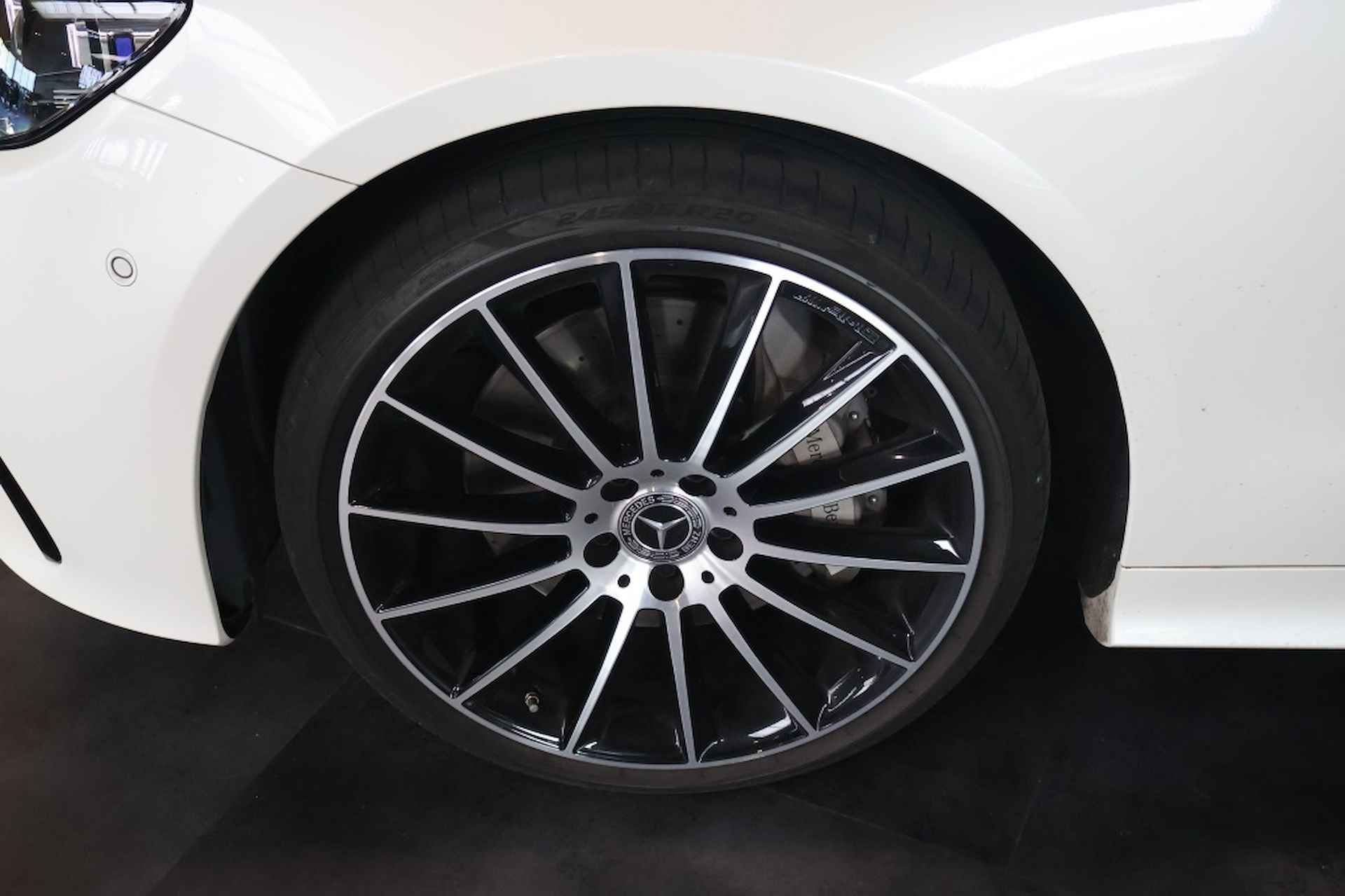 Mercedes-benz E-klasse Cabrio 450 4Matic AMG | Carplay | MBUX | Burmester - 15/29