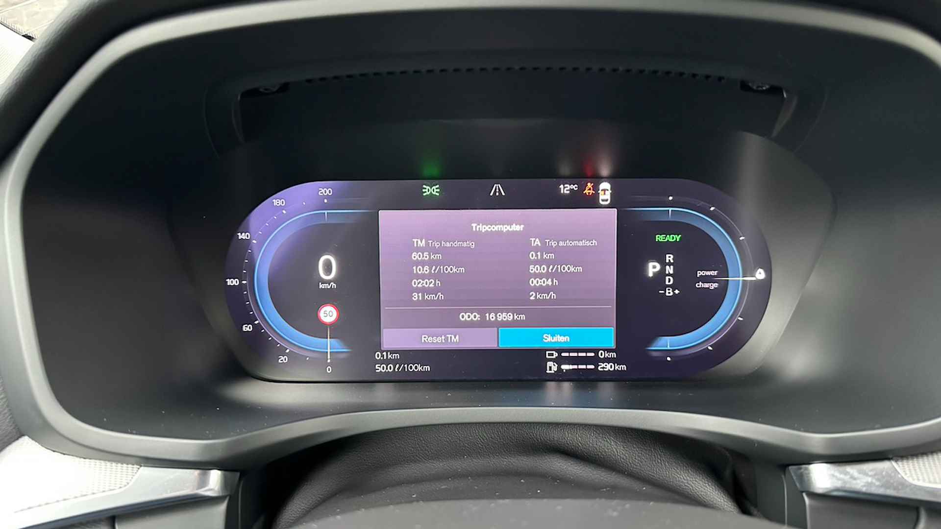 Volvo V60 2.0 T6 Recharge AWD Plus Dark | Camera | Google Maps | Apple Carplay/Android Auto | Keyless - 25/37