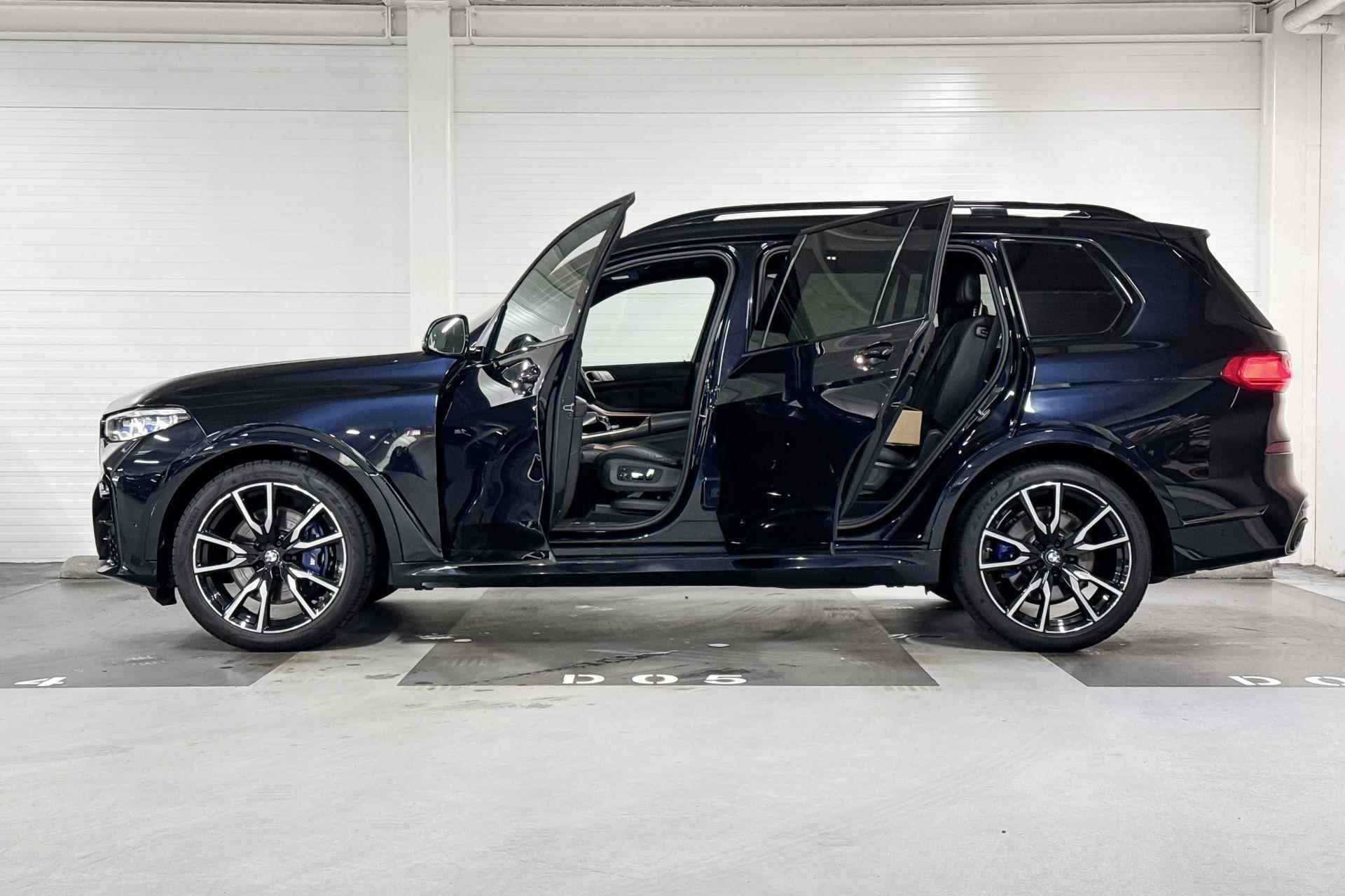 BMW X7 xDrive40i High Executive l M-Sport l B&W - 3/28