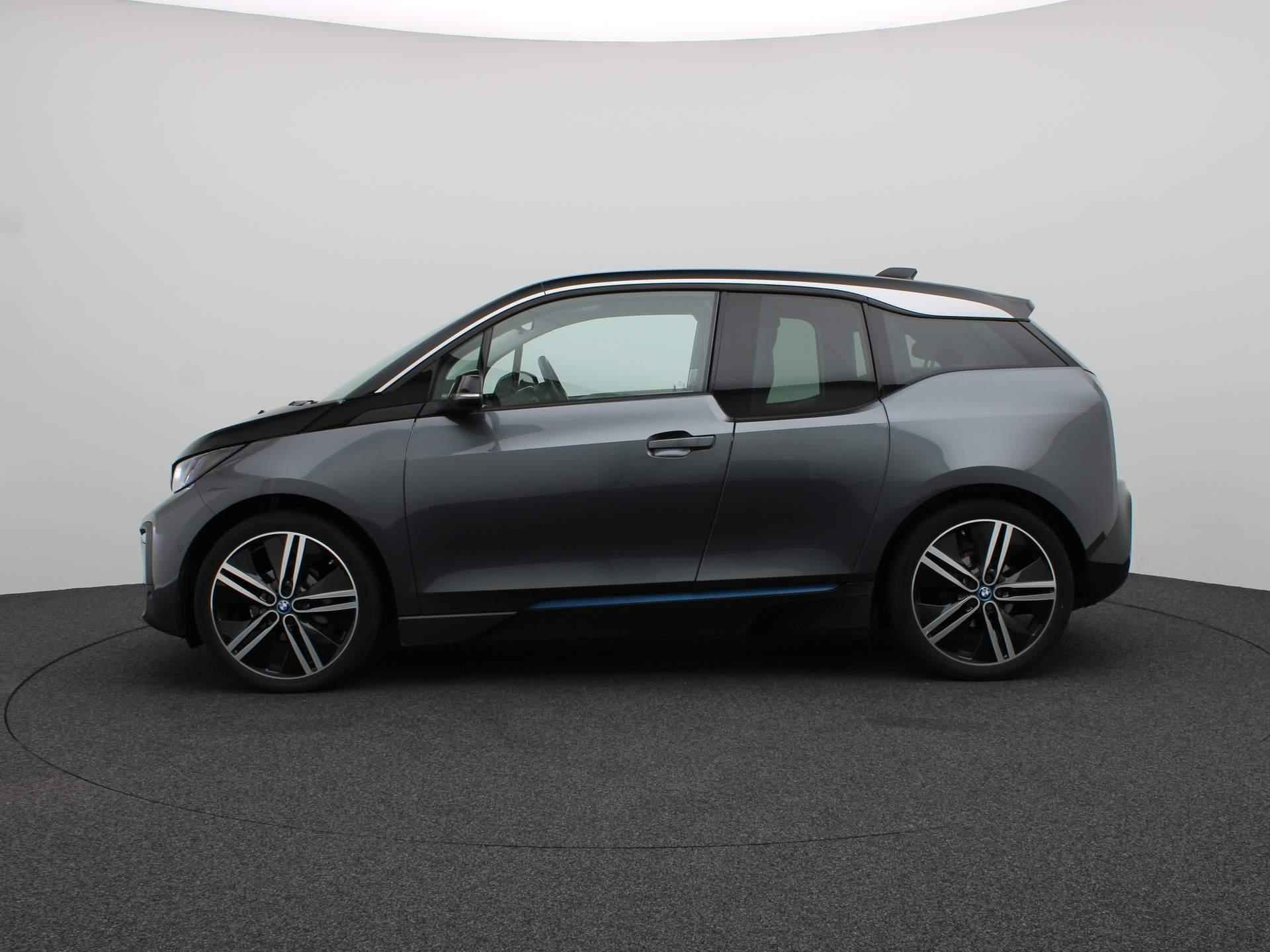 BMW i3 Executive | Achteruitrijcamera | PDC Voor + Achter | Navigatie Professional | DAB | 20'' - 4/20