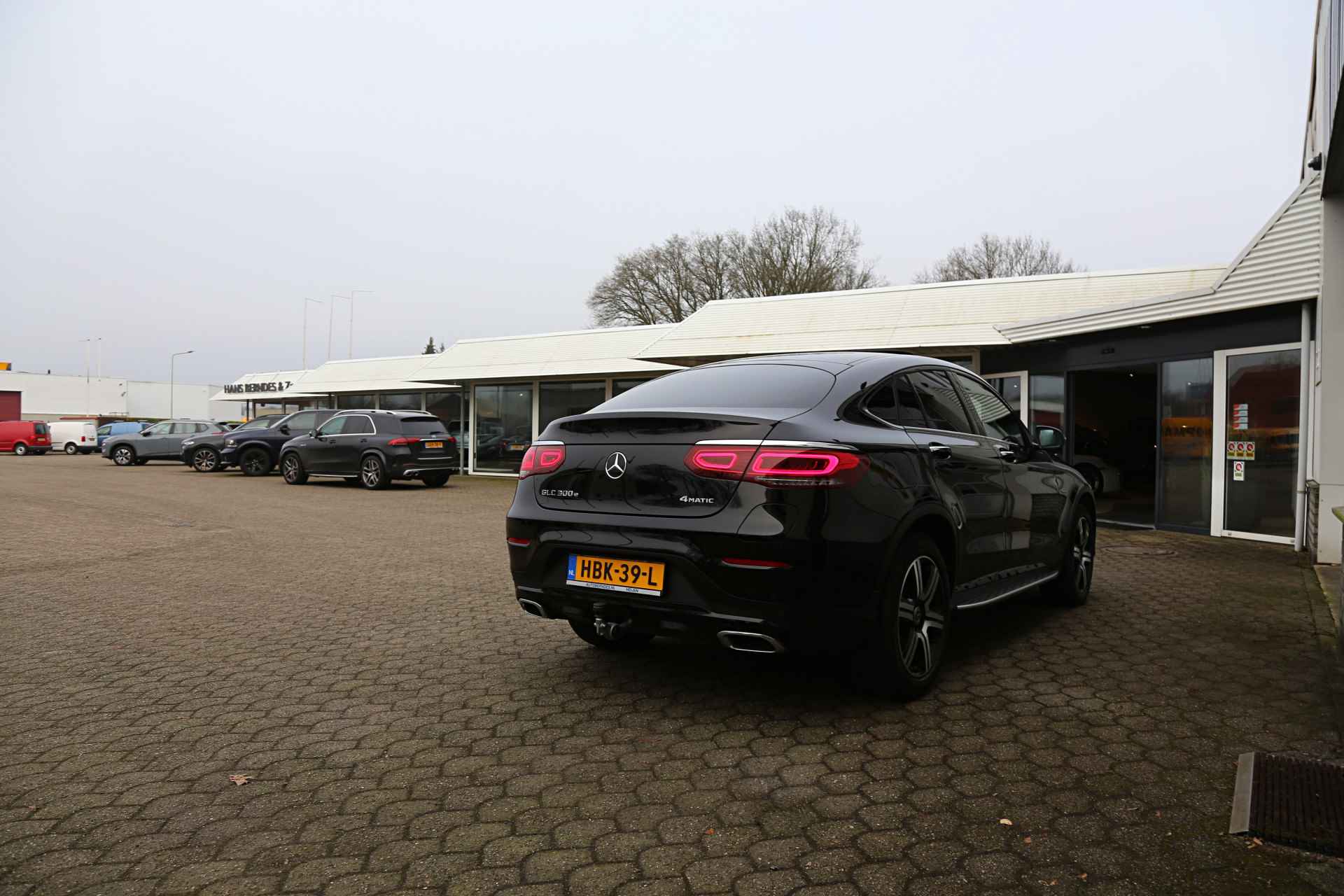 Mercedes-Benz GLC Coupé 300e 4MATIC PHEV Plug in hybride*Perfect MB Onderh.*BTW*1ste Eig*Luchtvering/Dak/Elek. Trekhaak/ACC/Burmester/Treeplanken/ - 6/76