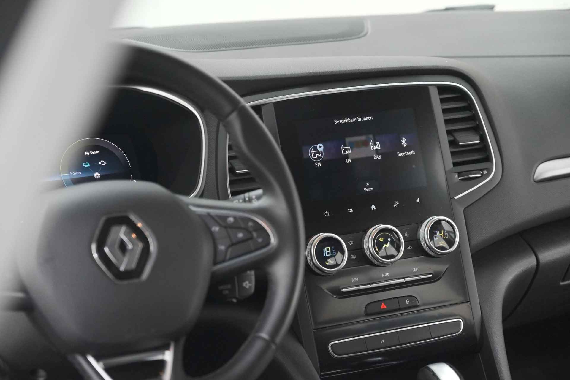 Renault Mégane Estate 1.6 E-Tech Plug-In Hybrid 160 Business Zen | Navigatie | Camera | Climate Control | Apple Carplay - 56/89