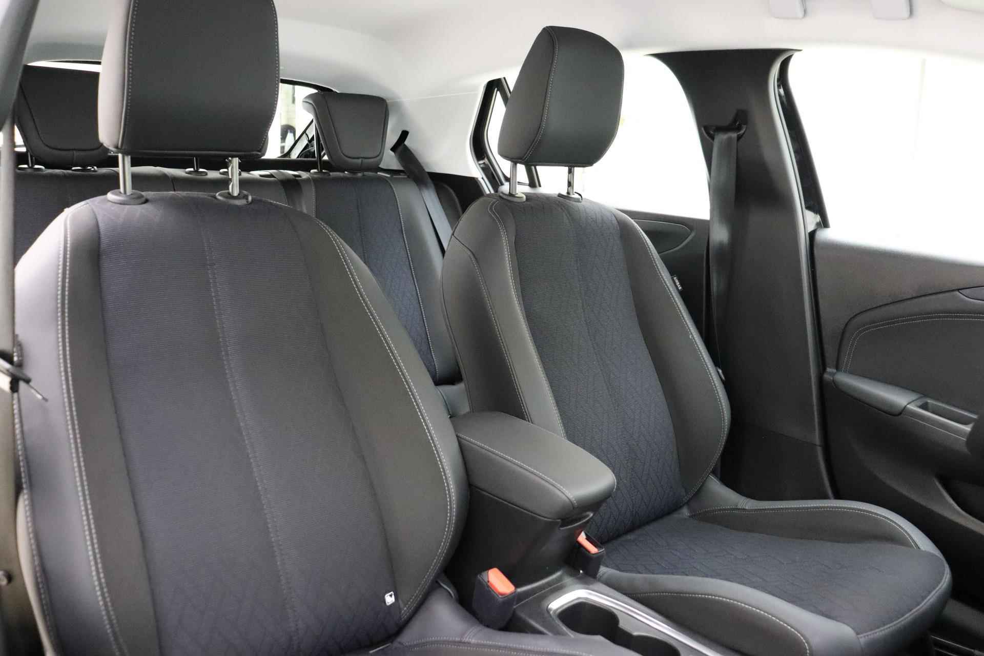 Opel Corsa 1.2 Level 3 Elegance Automaat | Navigatie | Climate control | Camera | Parkeersensoren | Lichtmetalen velgen - 11/36