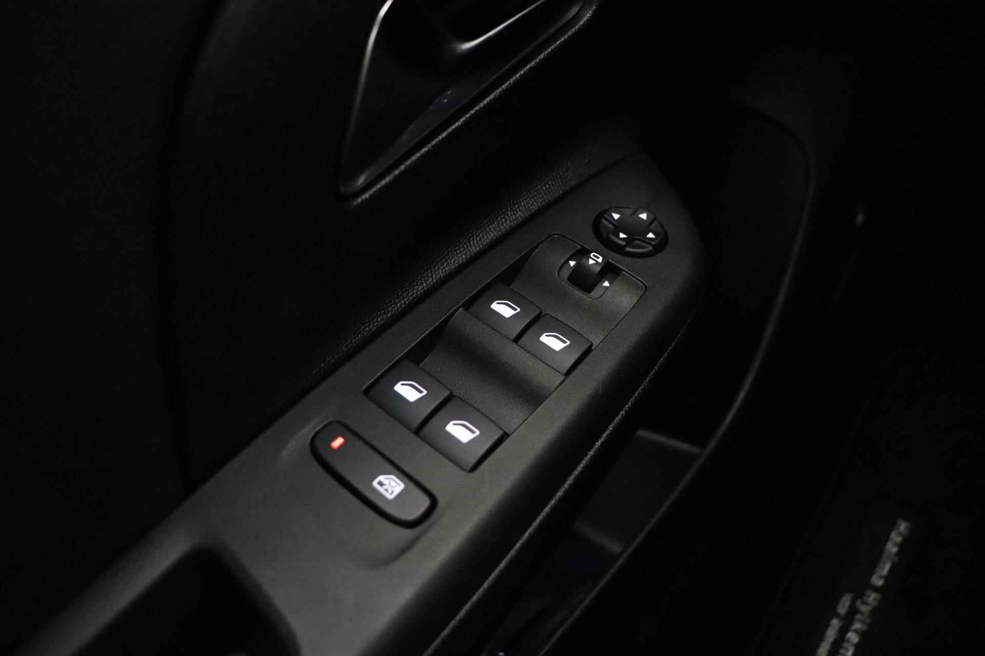 Opel Corsa 1.2 Level 3 Elegance Automaat | Navigatie | Climate control | Camera | Parkeersensoren | Lichtmetalen velgen - 18/36