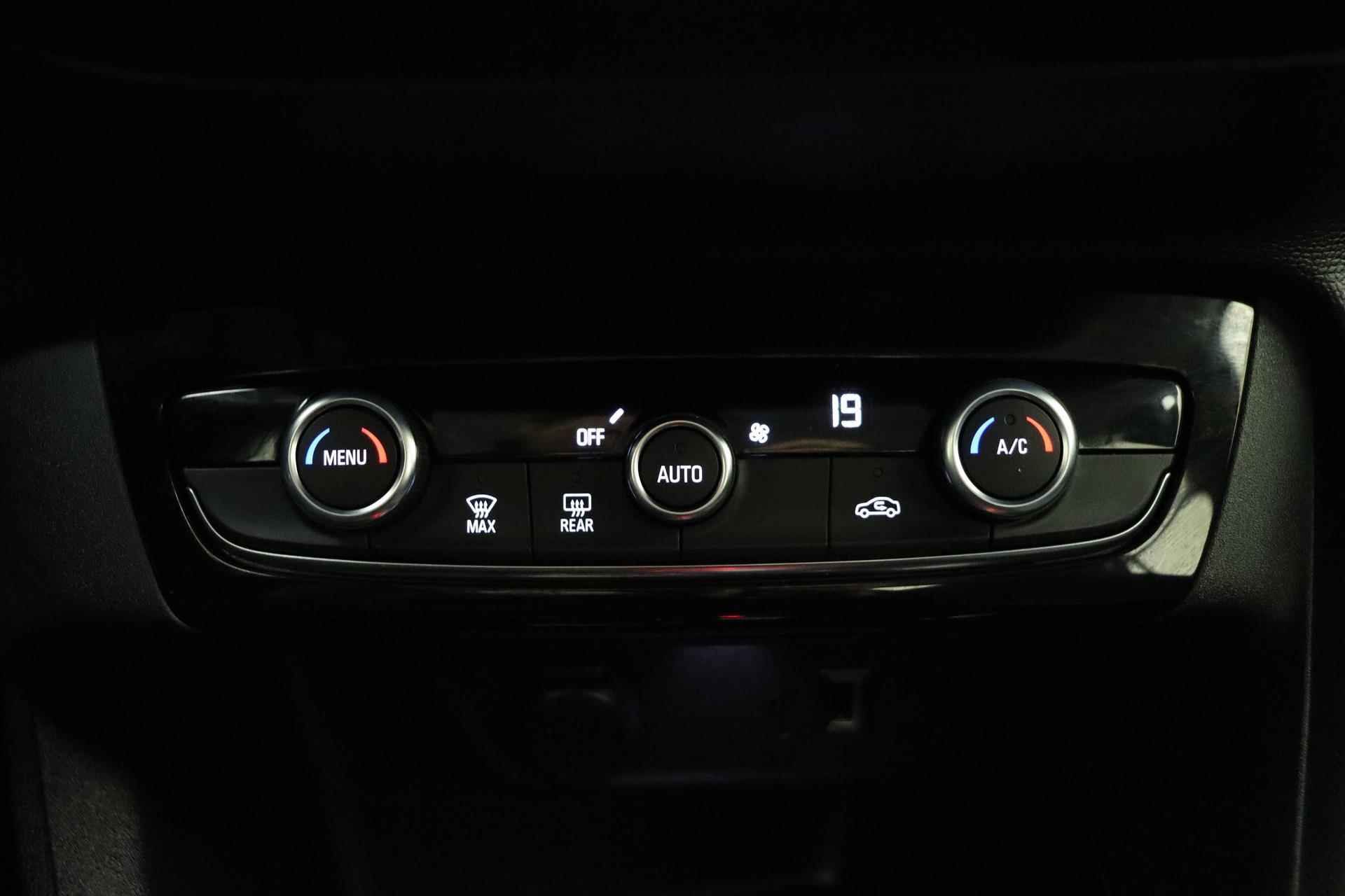 Opel Corsa 1.2 Level 3 Elegance Automaat | Navigatie | Climate control | Camera | Parkeersensoren | Lichtmetalen velgen - 20/36