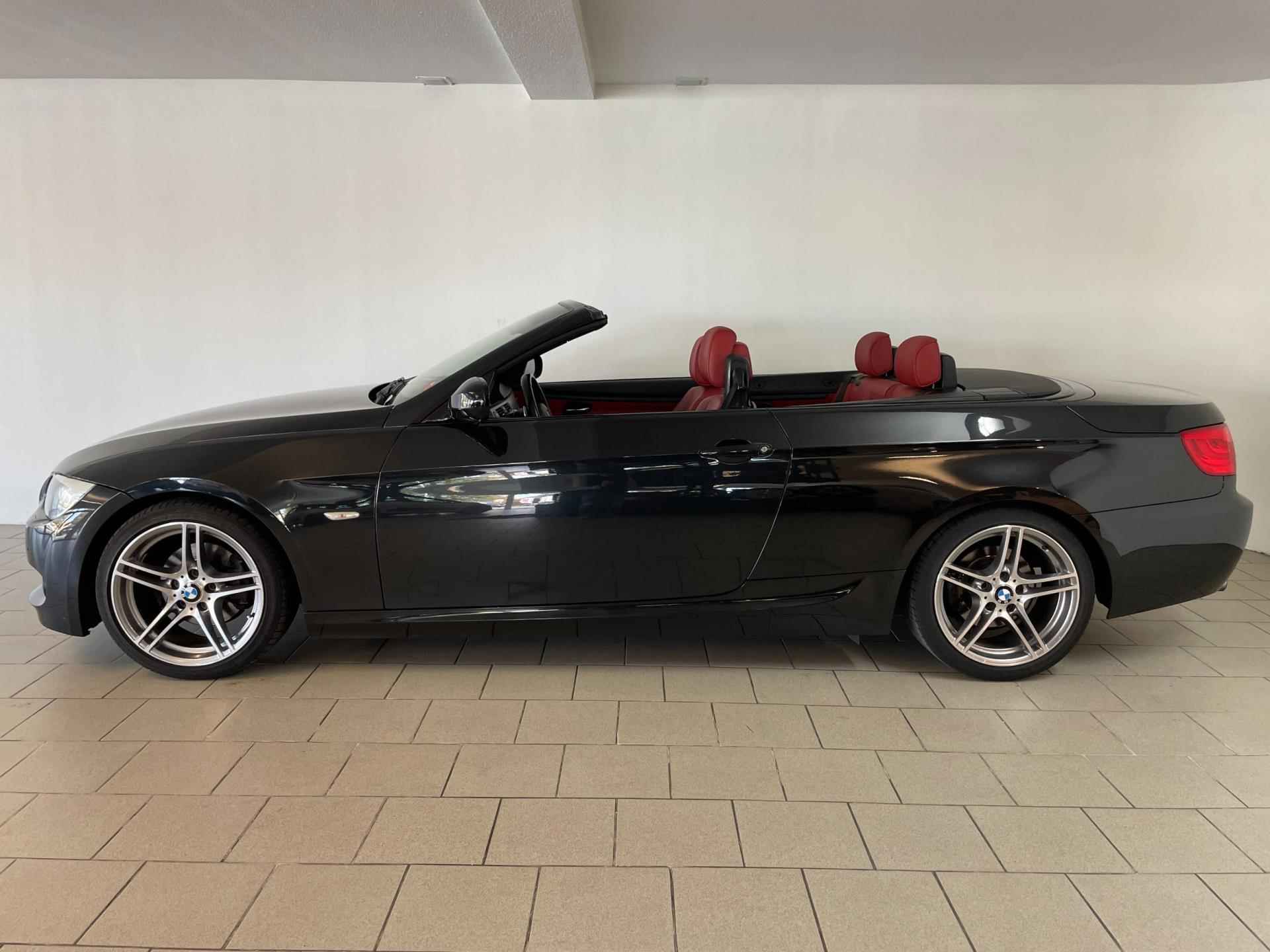 BMW 3-serie Cabrio 320i Sport Edition AUTOMAAT M PAKKET AIRCO CLIMA NAVI CRUISE LEER PDC WINDVANGER ZEER NETTE AUTO - 3/53