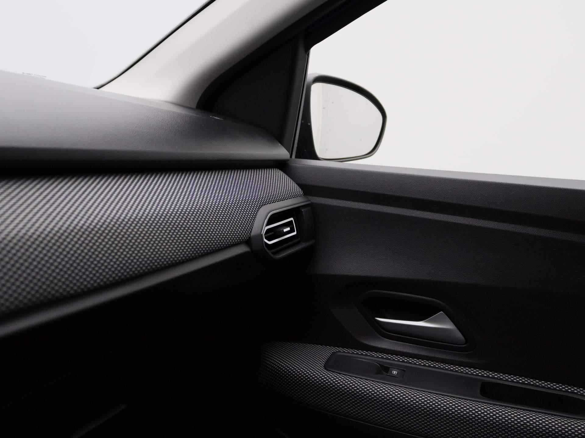 Dacia Sandero 1.0 - 90PK TCe Expression | Navigatie | Airco | Parkeersensoren | LED Lampen | Licht & Regen Sensor | Cruise Control | Apple Carplay/Android Auto | - 23/31