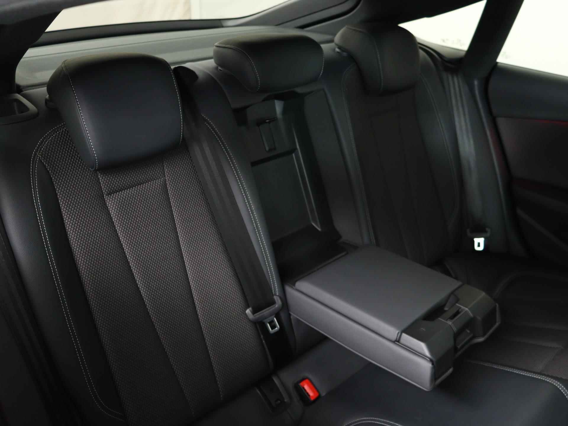 Audi A5 Sportback 35 TFSI Sport S-line edition | Panoramadak | Cruise Control | Parkeerhulp | S-Line | Navigatie | - 21/54