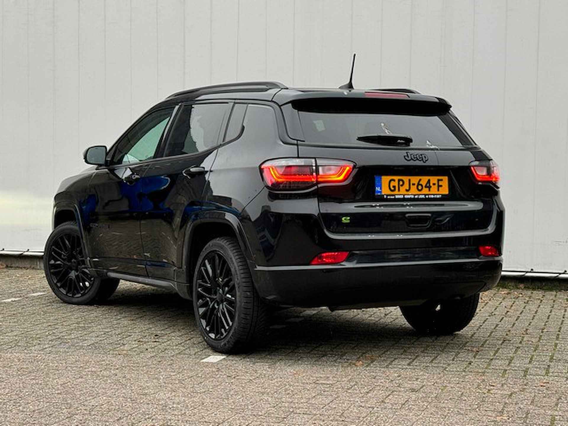 Jeep Compass 1.5T e-Hybrid met Navi/Camera, Digitaal Dashboard, 19inch, All Season Banden - 4/20