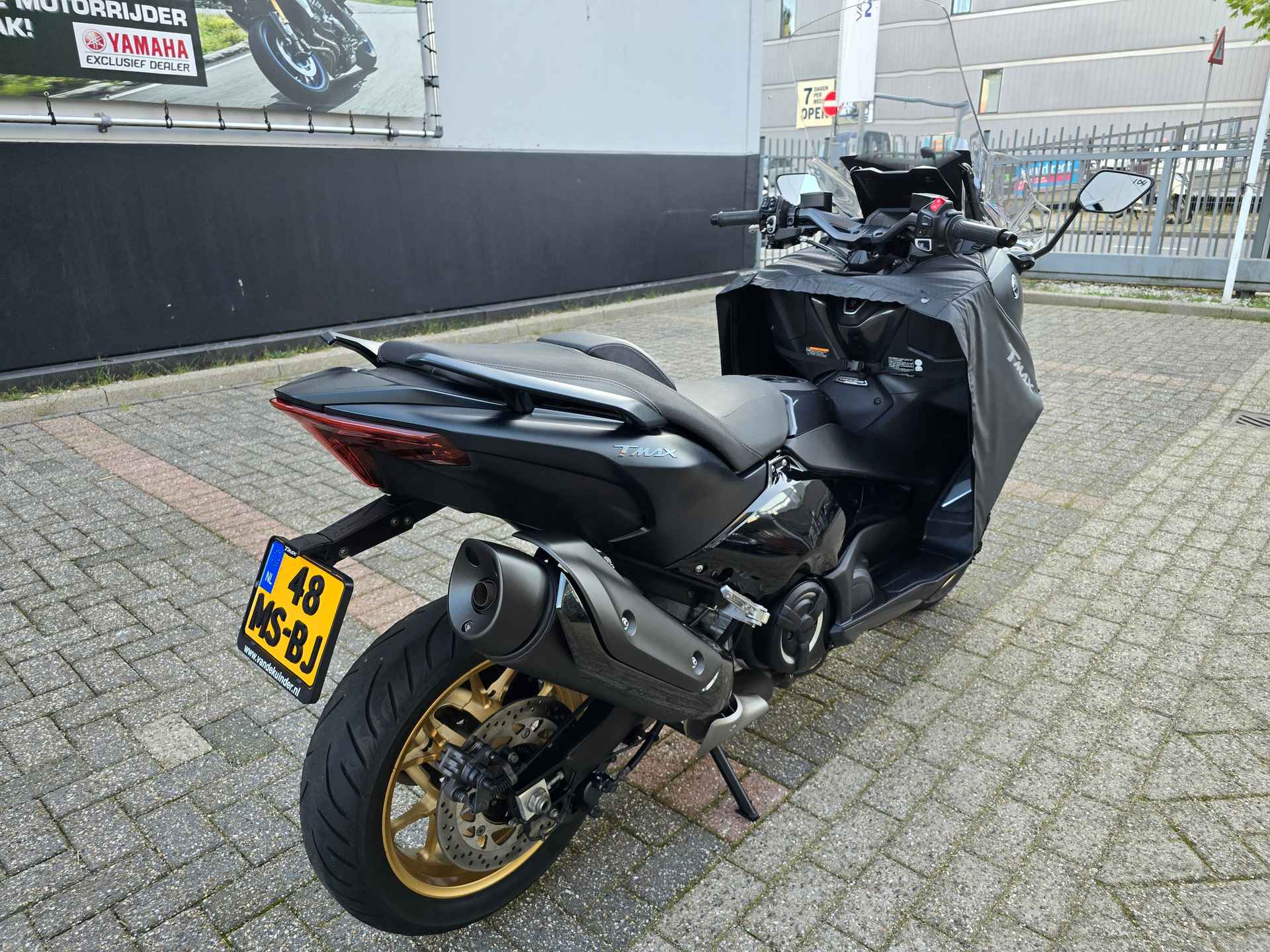 Yamaha TMAX TECH MAX 560 - 4/21