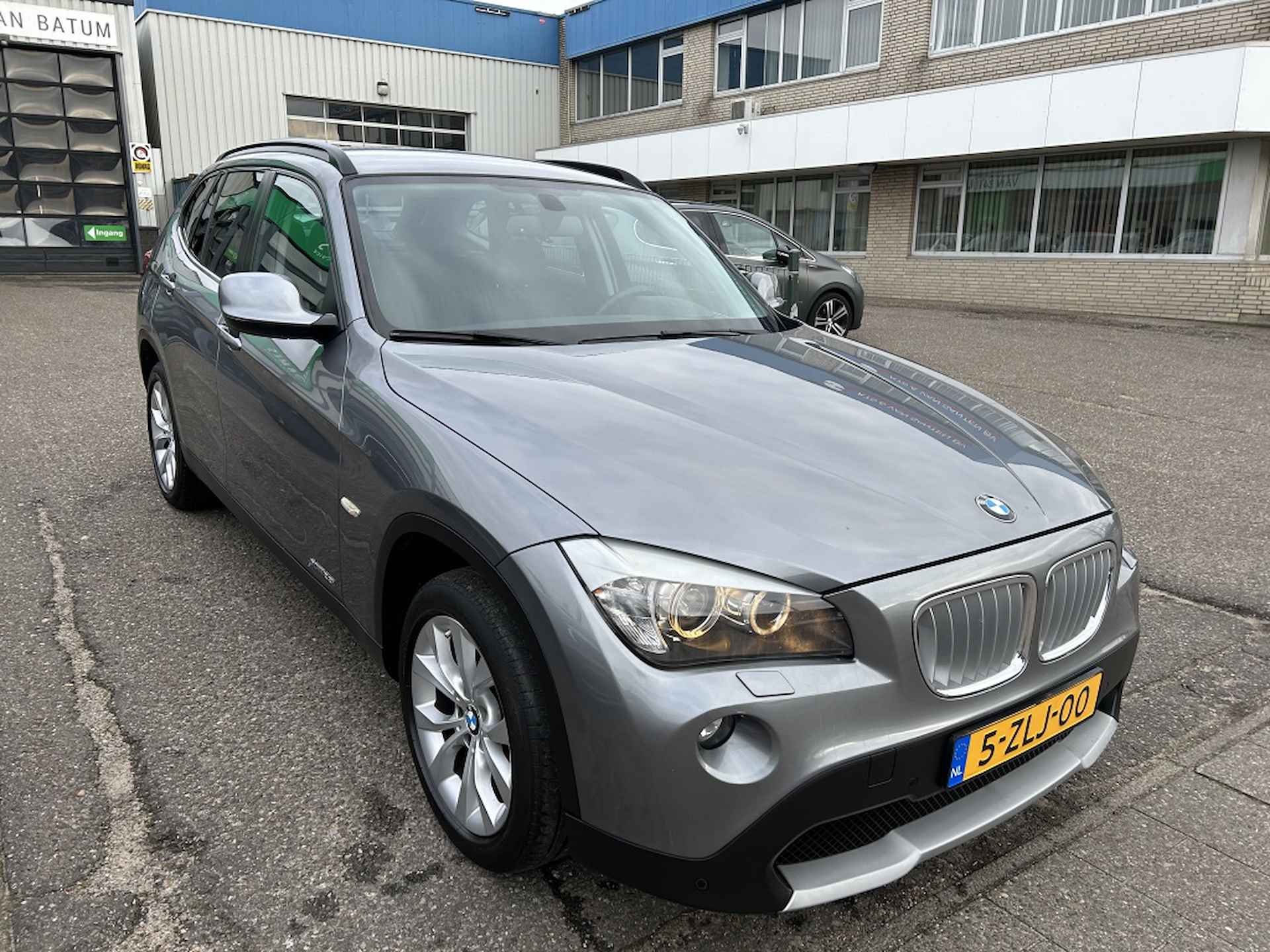 Bmw X1 xDrive28i - 8/27