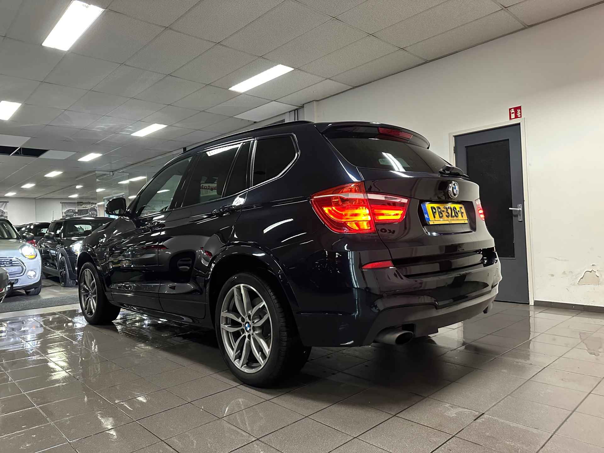 BMW X3 SDrive20i High Executive M-Sport * NL Auto / Elektr. Trekhaak / Xenon / Navigatie * - 3/24