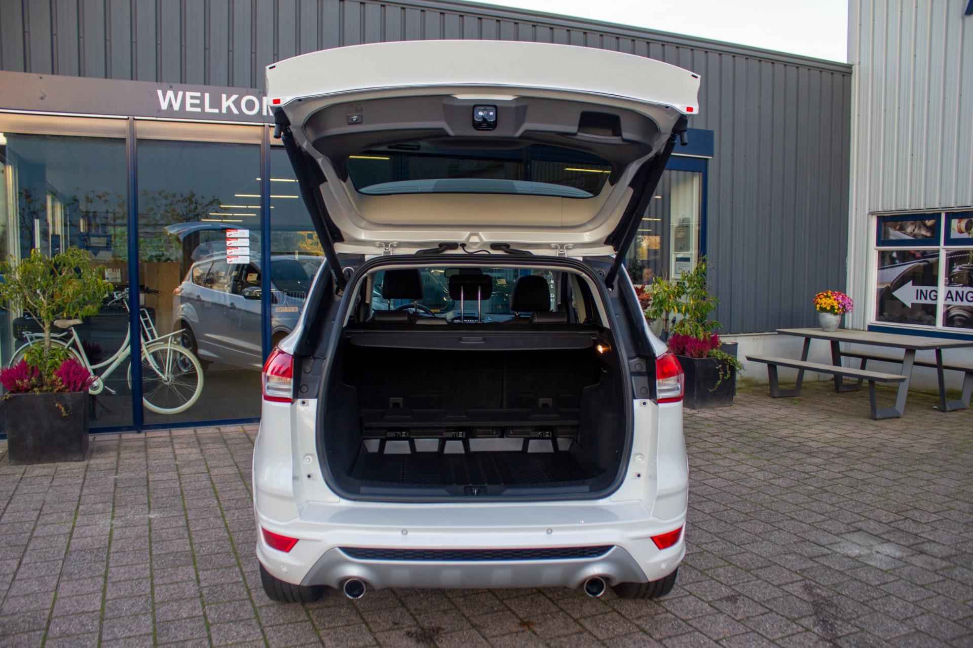 Ford Kuga 1.5 Titanium | Prijs rijklaar incl. 12 mnd garantie | Navi Camera Panodak Elek Achterklep Lmv - 11/47