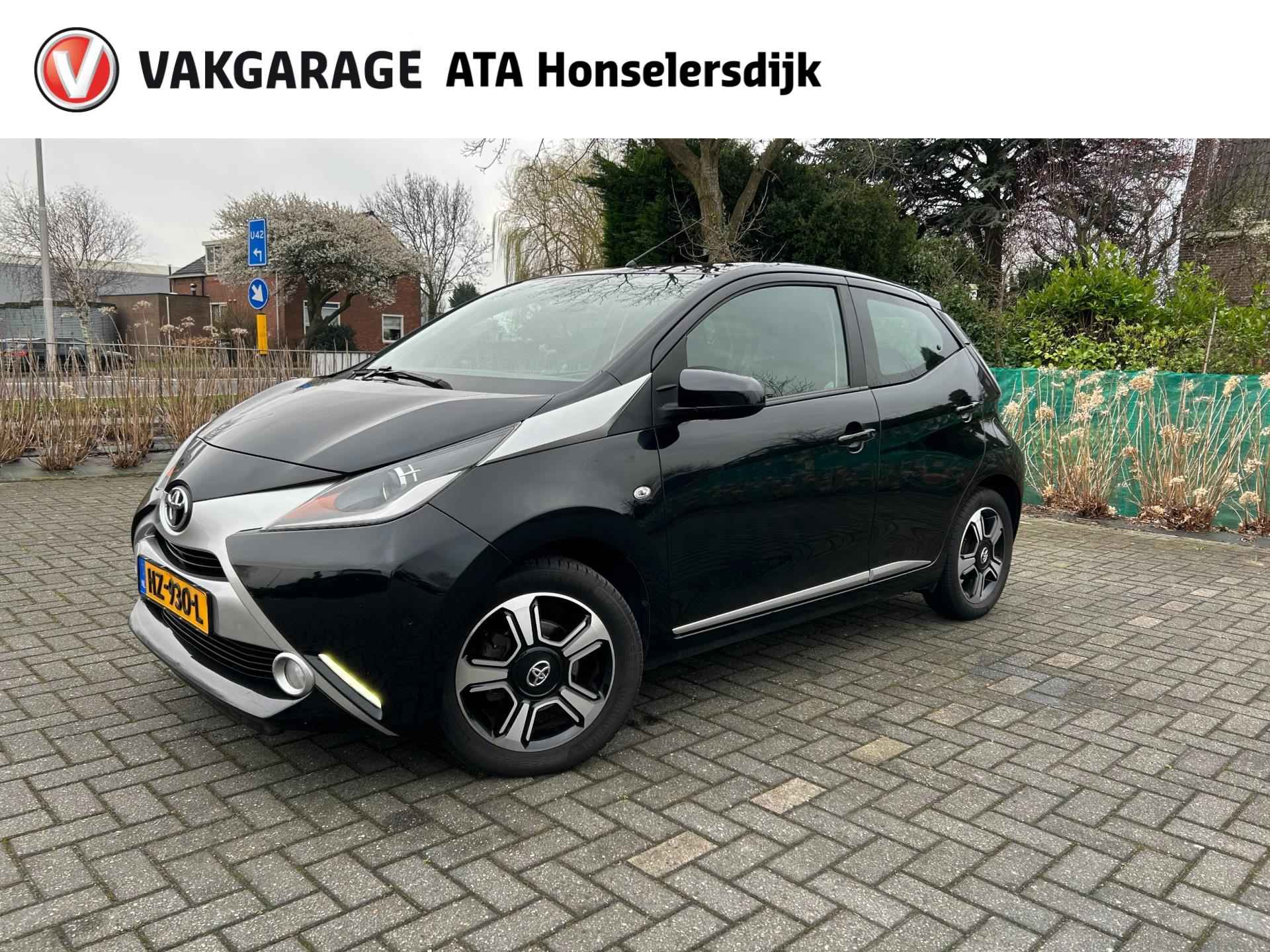 Toyota Aygo 1.0 VVT-i x-cite | Climate control | Cruise | - 1/22