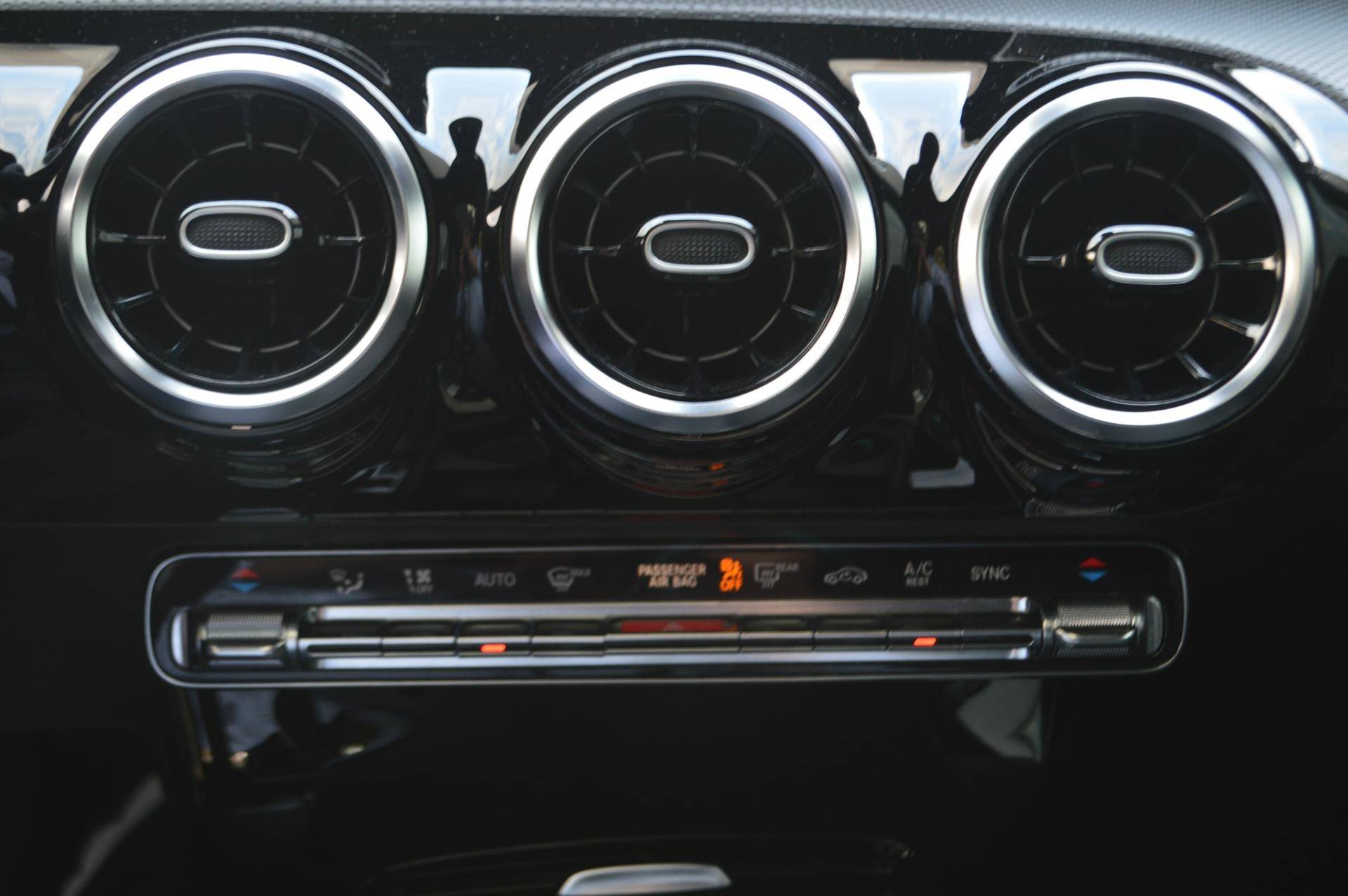 Mercedes-Benz A-klasse 180 Advantage Automaat | Navi | Panoramadak - 24/31