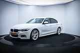 BMW 3-serie 318iA M-SPORT Executive DAKOTALEDER/NAVI PROF./SPORTST./ELEK.TREKH./LED/STOELVERW.