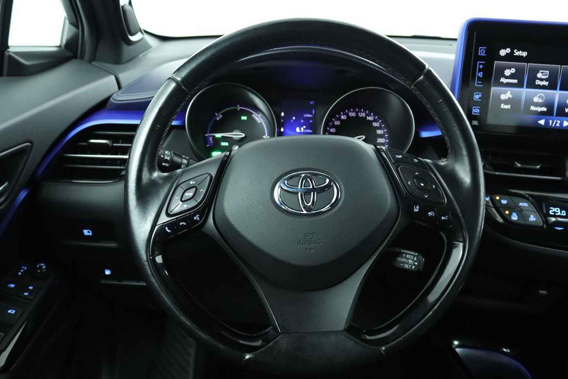 Toyota C-HR 1.8 Hybrid Adventure Bi-Tone | Leder | JBL | Stoelverwarming | Camera | Climate Control - 50/51