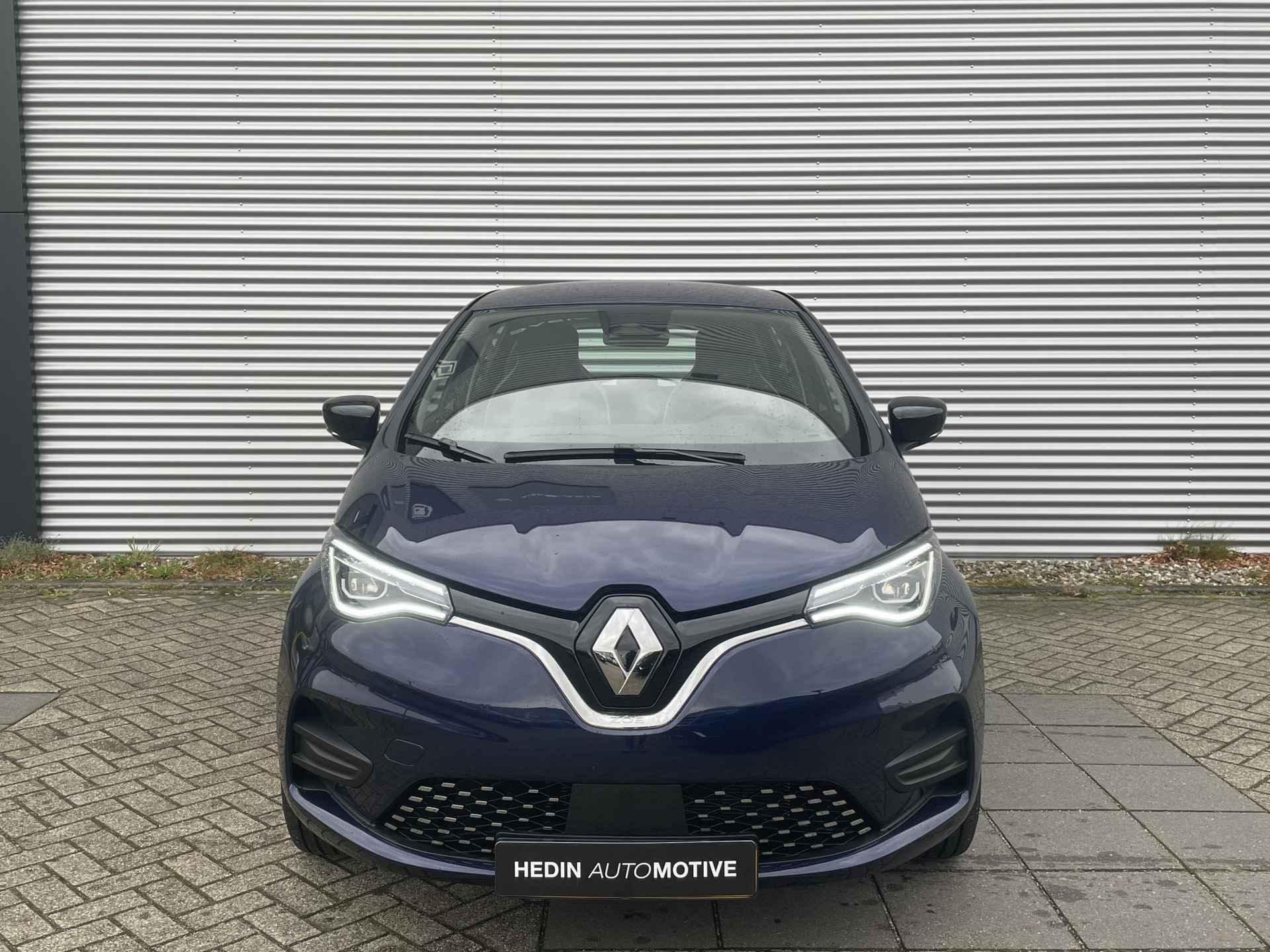 Renault ZOE R135 Evolution 52 kWh | Apple Carplay/Android Auto | Electronic Climate Controle | Voorstoelen Verwarmd | Parkeersensoren Achter | Stuurwiel Verwarmd | Navigatie | Warmtepomp - 2/24