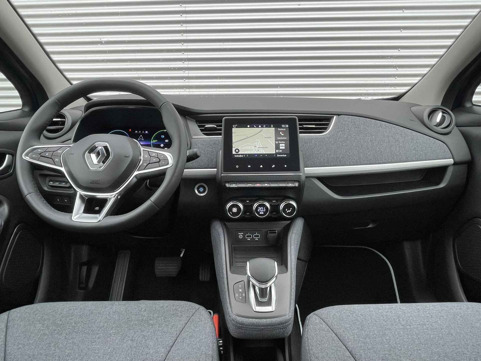 Renault ZOE R135 Evolution 52 kWh | Apple Carplay/Android Auto | Electronic Climate Controle | Voorstoelen Verwarmd | Parkeersensoren Achter | Stuurwiel Verwarmd | Navigatie | Warmtepomp - 9/24