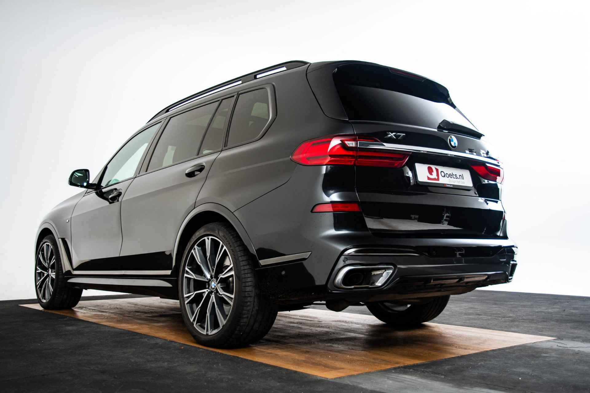 BMW X7 xDrive40i High Executive M Sport- Panoramadak - Park/Driving Assistent - Comfortstoelen - Derde zitrij - Head up - Harman Kardon - XOffroad Pack - Comfort Access - Alarmsysteem klasse 3 - 23/81