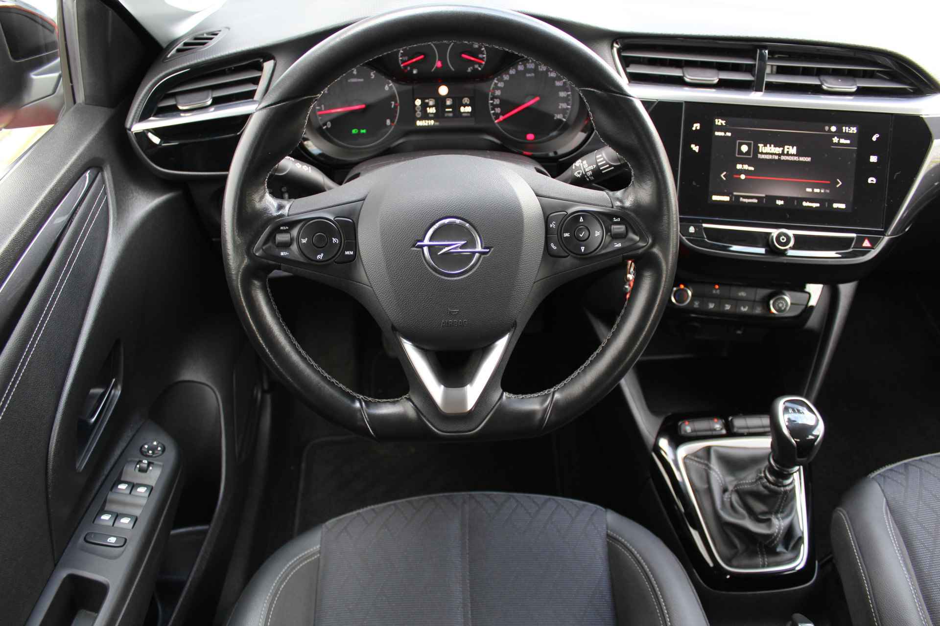 Opel Corsa 1.2 Elegance | Incl. 1 jaar Garantie | 1e Eigenaar | Apple CarPlay/Andoid Auto | Cruise controle | Airco | Navi via CarPlay | Lane assist | Half lederen bekleding | Origineel NL auto | NAP | - 21/49
