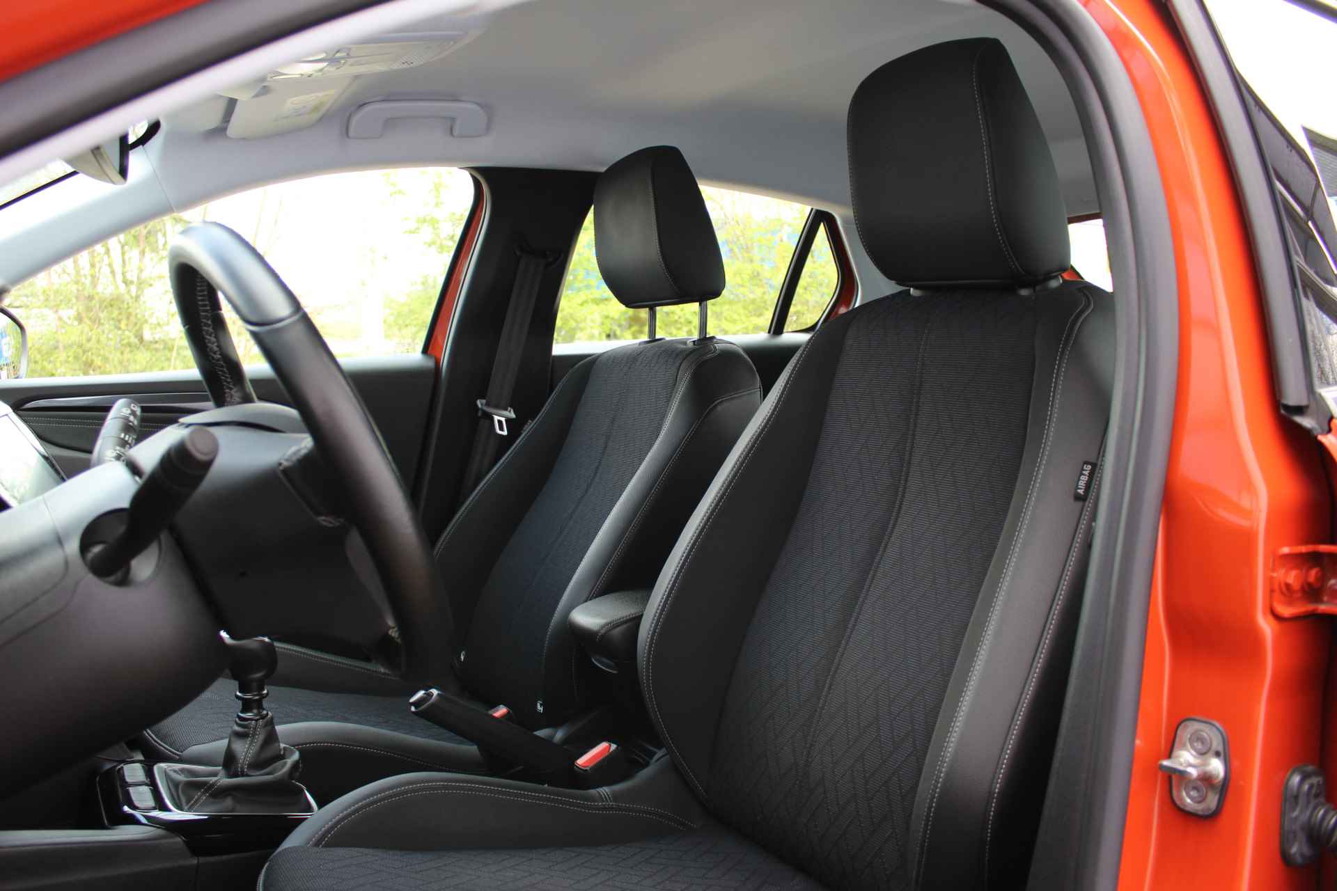 Opel Corsa 1.2 Elegance | Incl. 1 jaar Garantie | 1e Eigenaar | Apple CarPlay/Andoid Auto | Cruise controle | Airco | Navi via CarPlay | Lane assist | Half lederen bekleding | Origineel NL auto | NAP | - 24/49