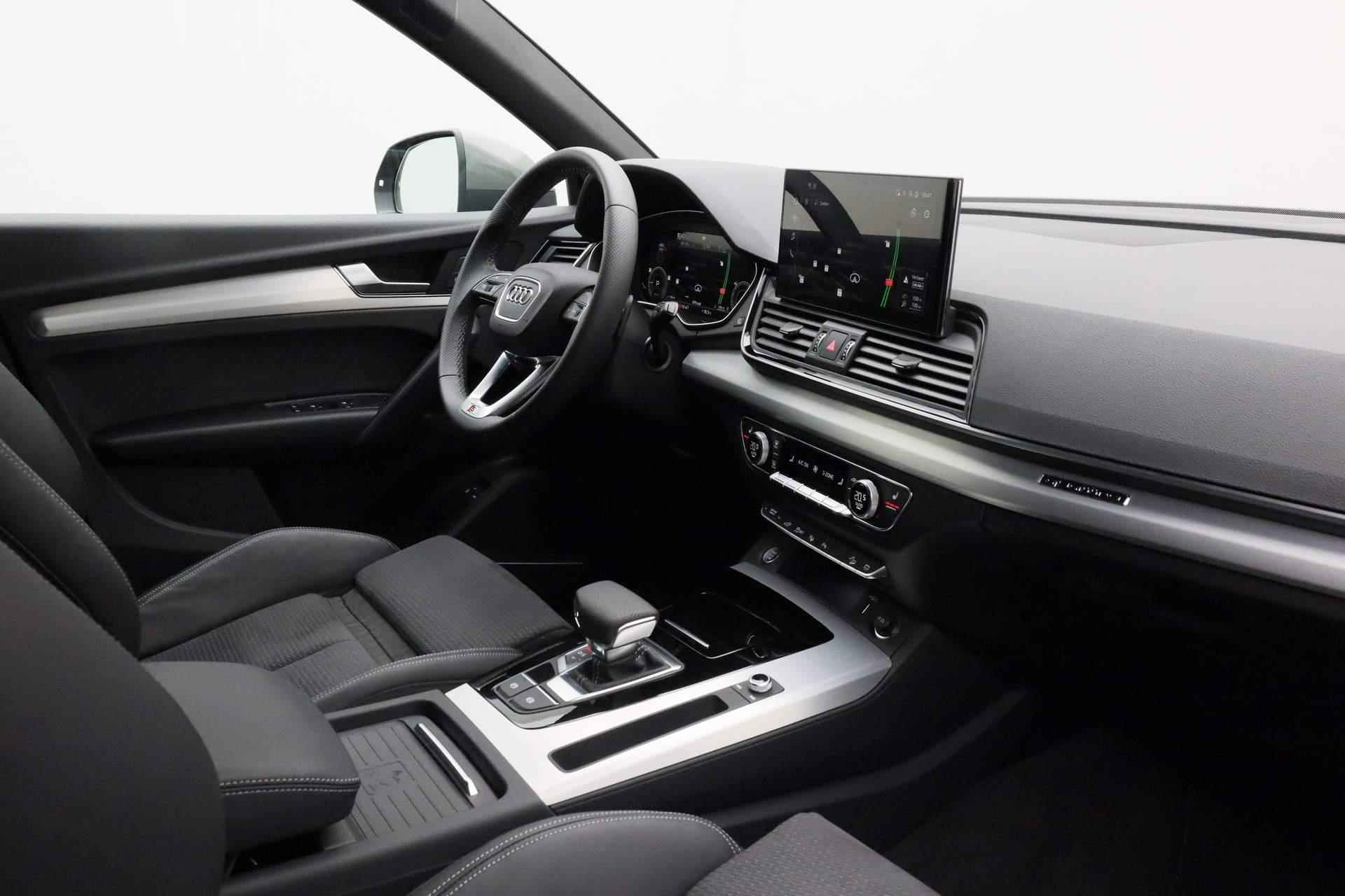 Audi Q5 55 TFSI e 367PK S-tronic S edition Competition | Trekhaak | 20 inch | Zwart optiek | Matrix LED | Leer/alcantara | Keyless | 360 camera | ACC - 42/48
