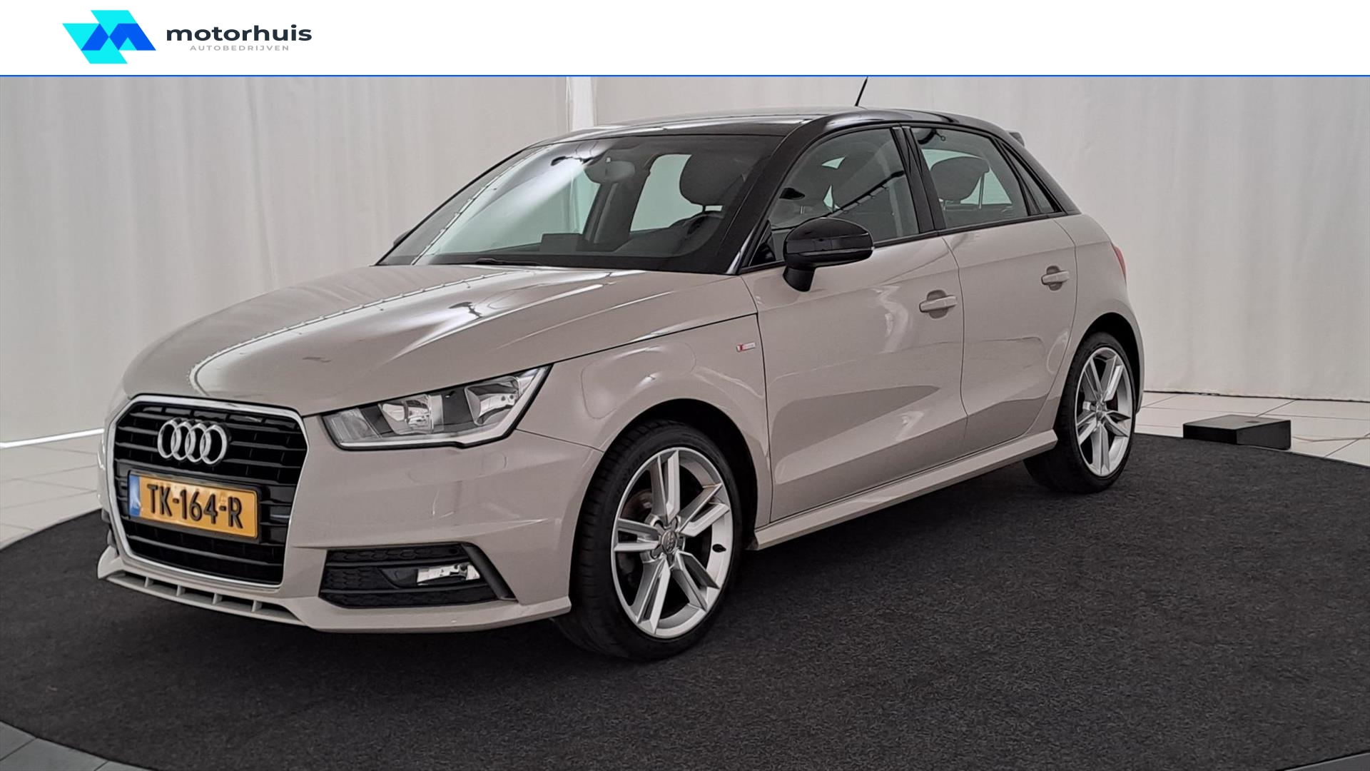 AUDI A1 Sportback 1.0 TFSI 95pk Adrenalin / Navigatie / Airco / 17" velgen