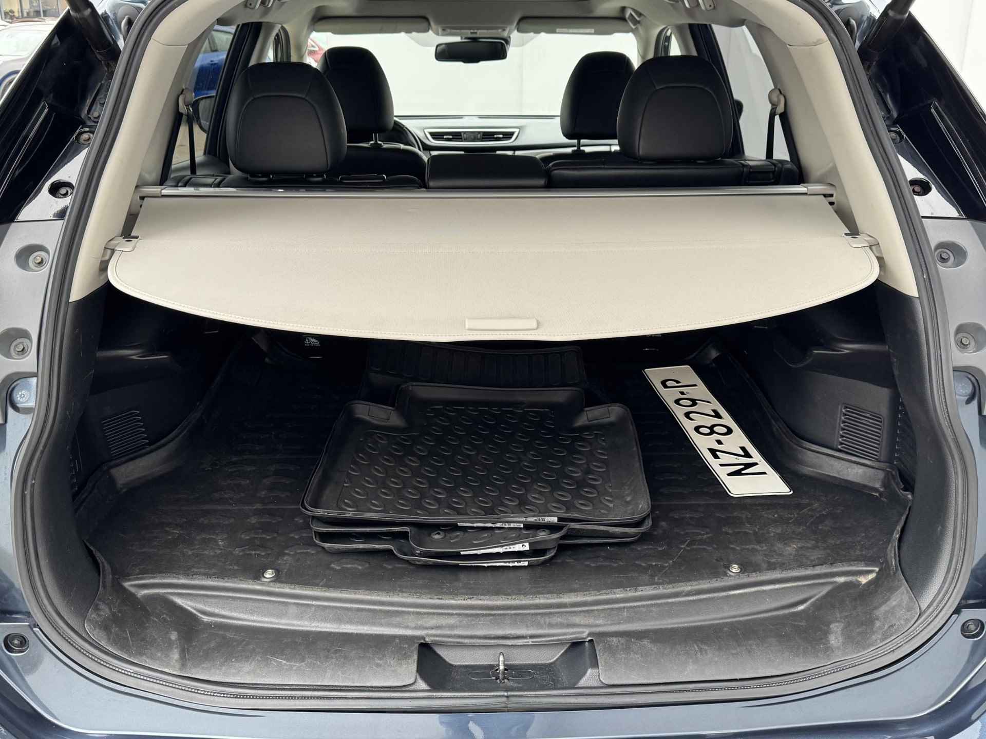 Nissan X-Trail 1.6 DIG-T Business / Afneembare trekhaak (1800 KG) / 360 Graden camera / Schuif/kanteldak / Voorstoelen verwarmd / Lederen bekleding - 32/40