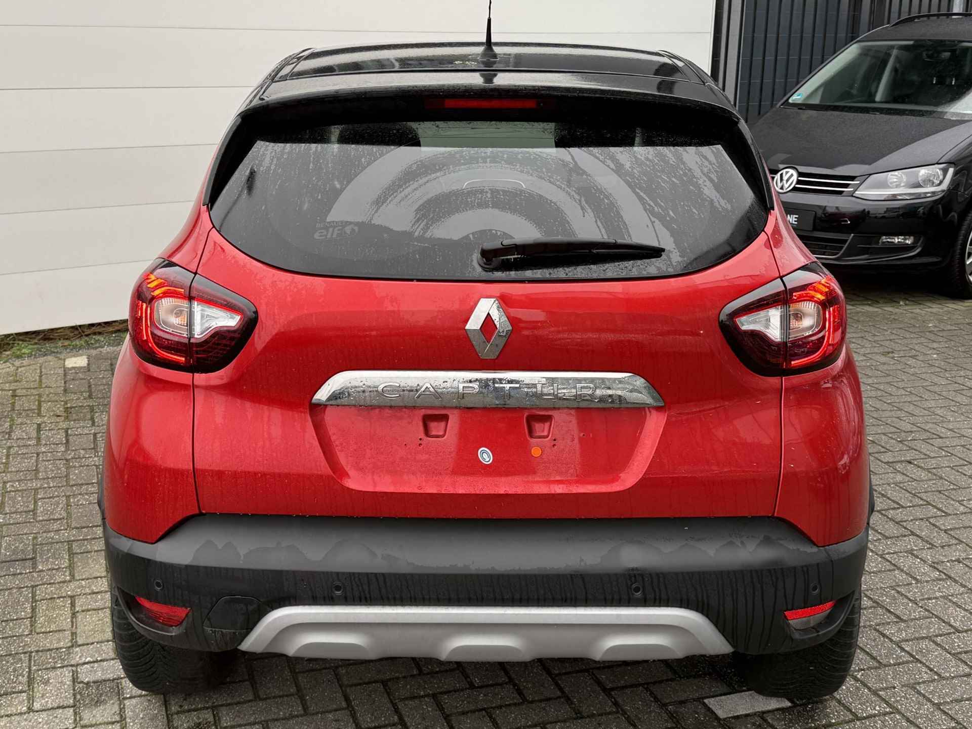 Renault Captur 1.3 TCe Intens (Hoge Instap) Automaat | Camera | Navigatie | Lage kilometerstand! - 14/32