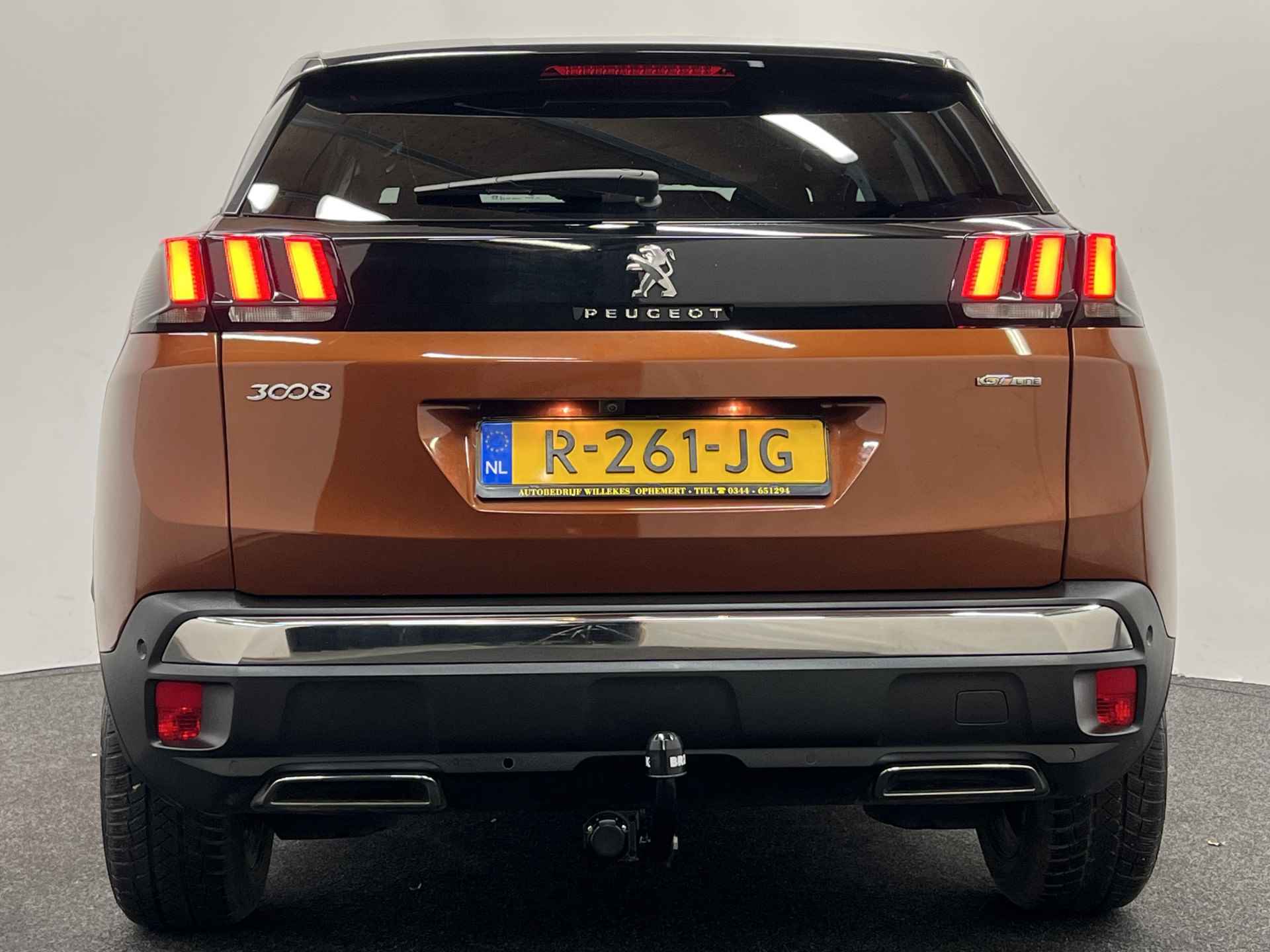 Peugeot 3008 1.2 PureTech GT Line Avantage | NAVIGATIE | KEYLESS | TREKHAAK | PARKEERSENSOREN | - 9/46