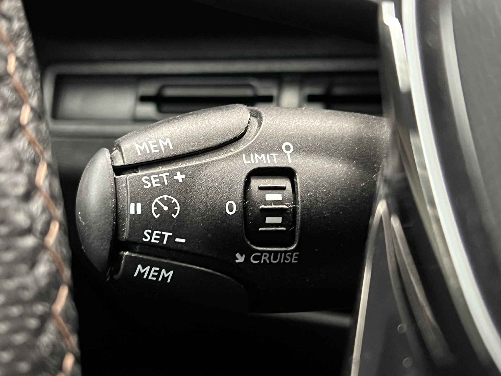 Peugeot 3008 1.2 PureTech GT Line Avantage | NAVIGATIE | KEYLESS | TREKHAAK | PARKEERSENSOREN | - 22/46