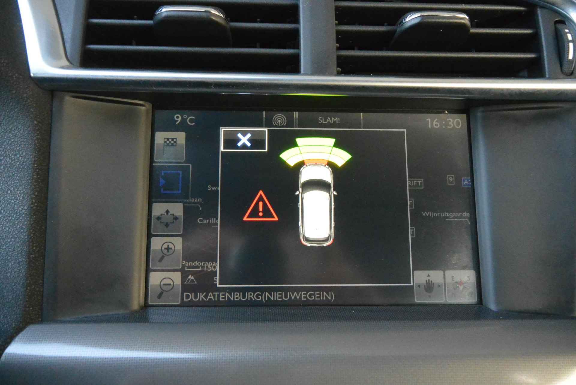 Citroën C4 PureTech 130pk EAT6 Feel Collection │ Automaat │ Navigatie │ Trekhaak - 36/51