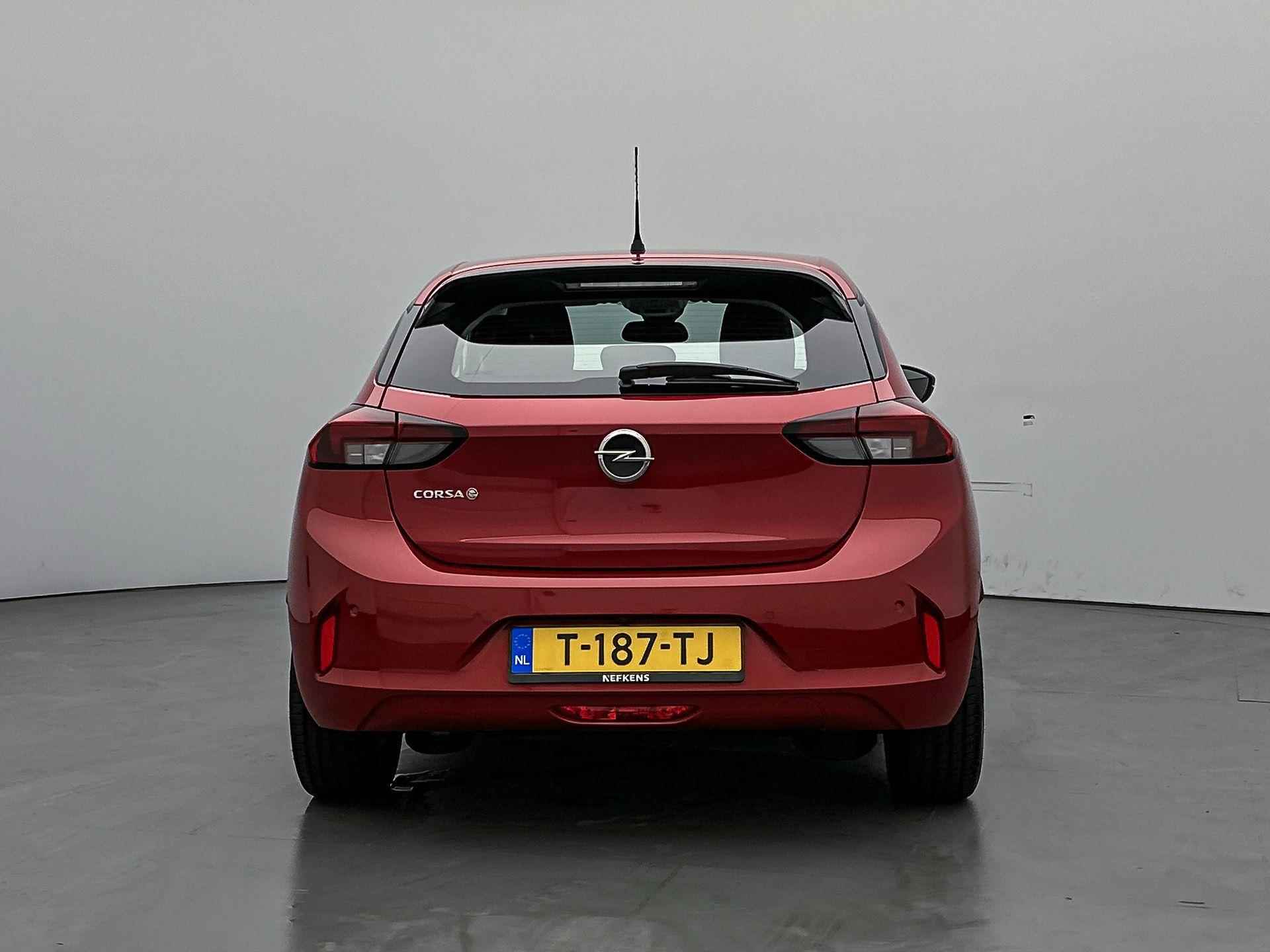 Opel Corsa EV Level 3 50 kWh 136 pk | Navigatie | Achteruitrijcamera | Parkeersensoren Voor en Achter | Keyless Entry/Start | Voorstoelen Verwarmd | Dodehoek Detectie | LED Koplampen | Climate Control | Cruise Control | 16" Lichtmetalen Velgen | Apple Carplay/Android Auto | - 7/37