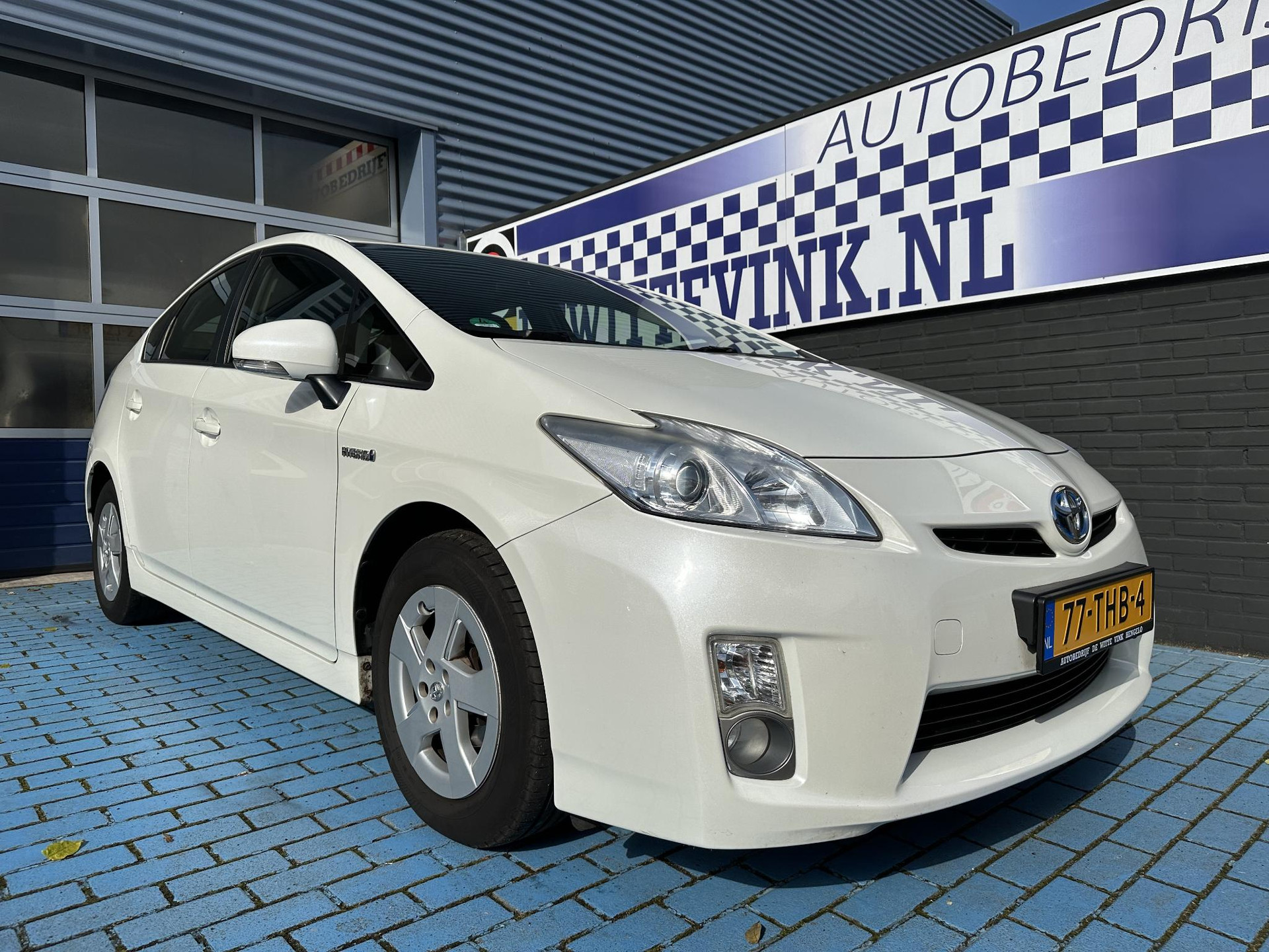 Toyota Prius 1.8 Comfort HYBRIDE NAVI CRUISE NIEUWE APK