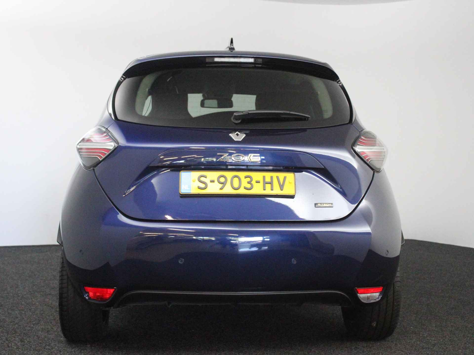 Renault ZOE R135 Iconic 52 kWh | Koopaccu | CCS-snellader | Navi | Clima | Cruise | Pack Winter | PDC V+A + Camera | Apple Carplay/Android Auto | 1e eigenaar! - 6/45