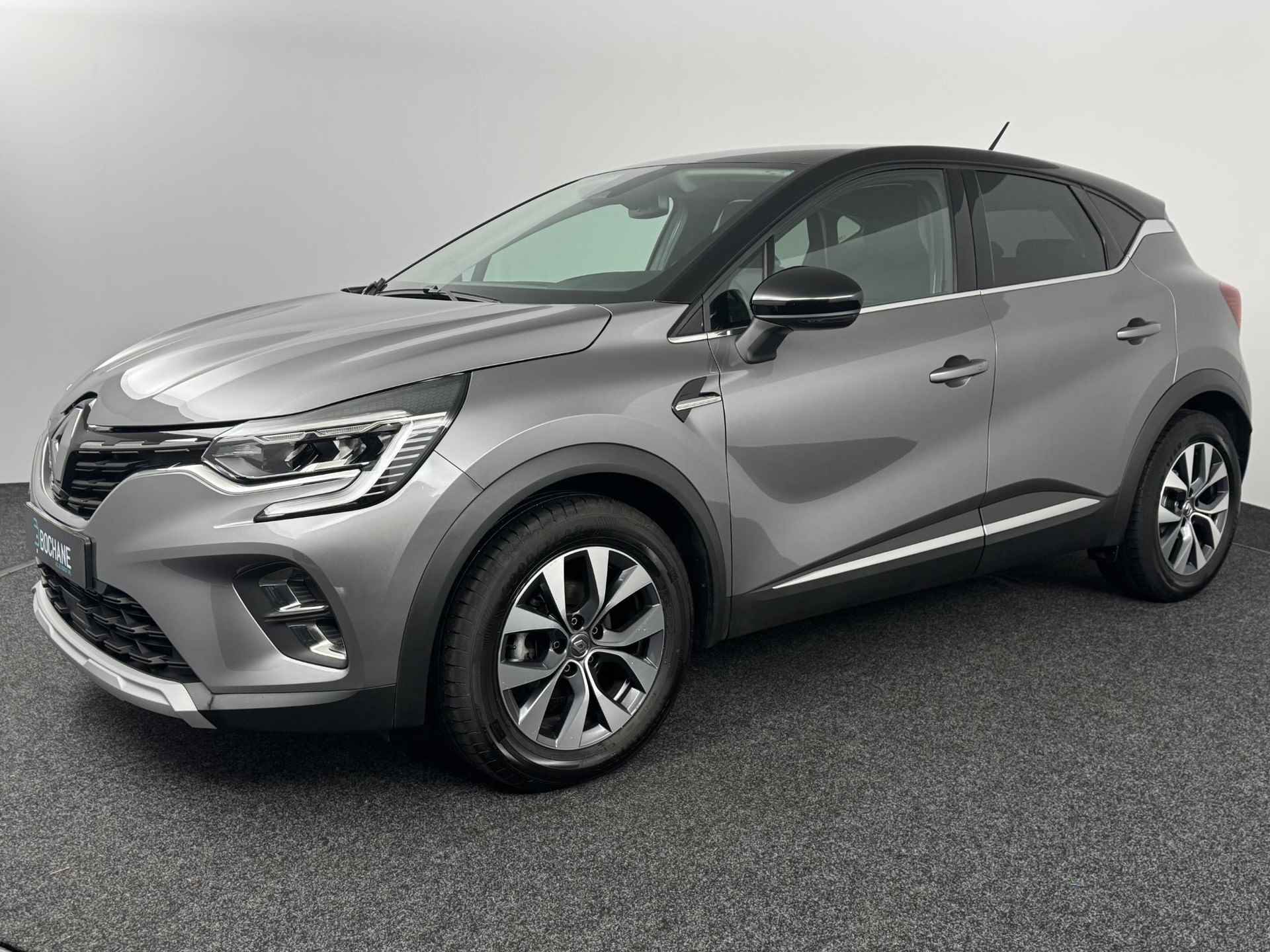 Renault Captur 1.3 TCe 130 Intens NAVIGATIE | TREKHAAK | PARKEERSENSOREN ACHTER | LICHTMETALEN VELGEN | CLIMATE CONTROL - 3/47