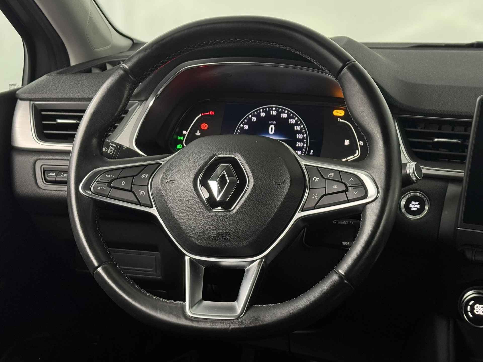 Renault Captur 1.3 TCe 130 Intens NAVIGATIE | TREKHAAK | PARKEERSENSOREN ACHTER | LICHTMETALEN VELGEN | CLIMATE CONTROL - 17/47