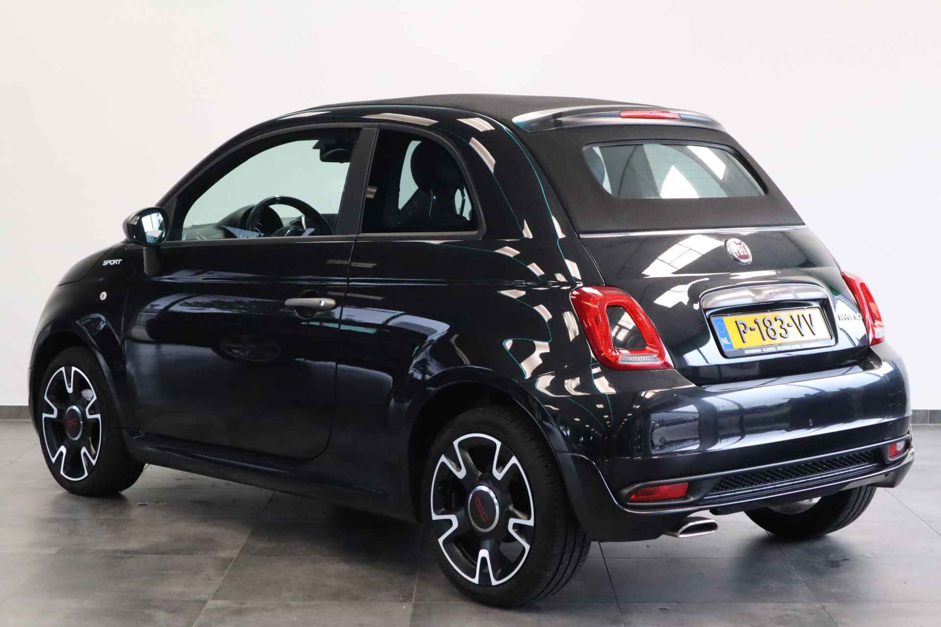 Fiat 500 1.0 Hybrid Sport Cabrio Navigatie CruiseControl 2 Jaar garantie mogelijk* ( vraag naar de voorwaarde) - 3/18