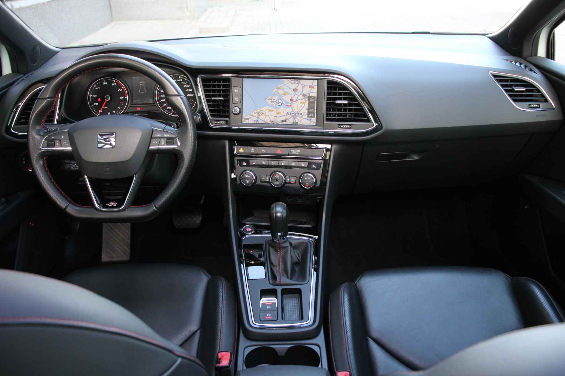 SEAT León ST 1.5 TSI FR | Pano. | Matrix | Leder | Beats | Leder | ACC - 7/37