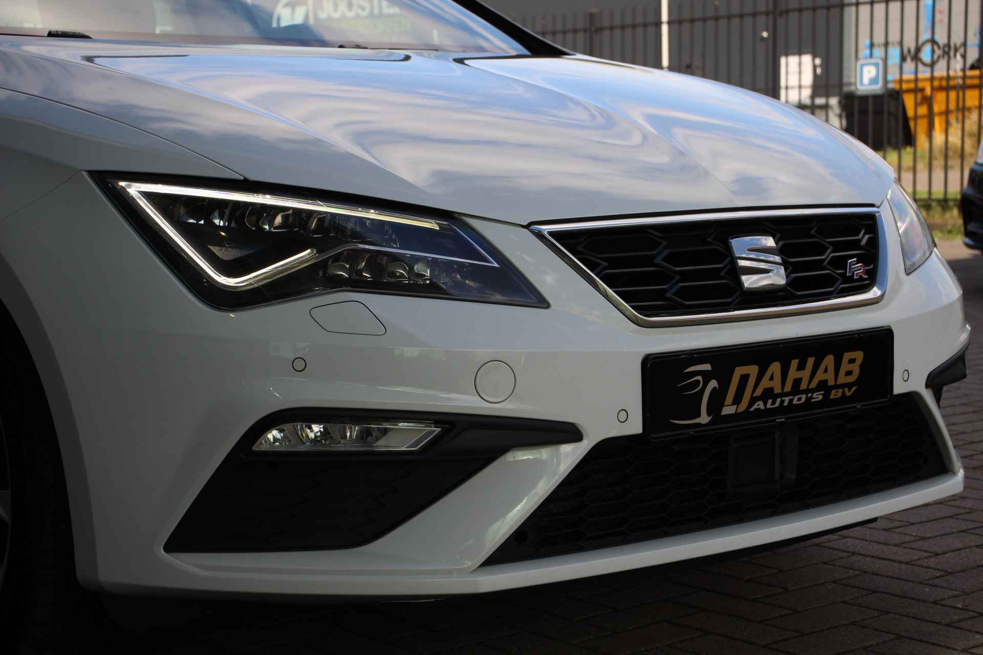 SEAT León ST 1.5 TSI FR | Pano. | Matrix | Leder | Beats | Leder | ACC - 8/37