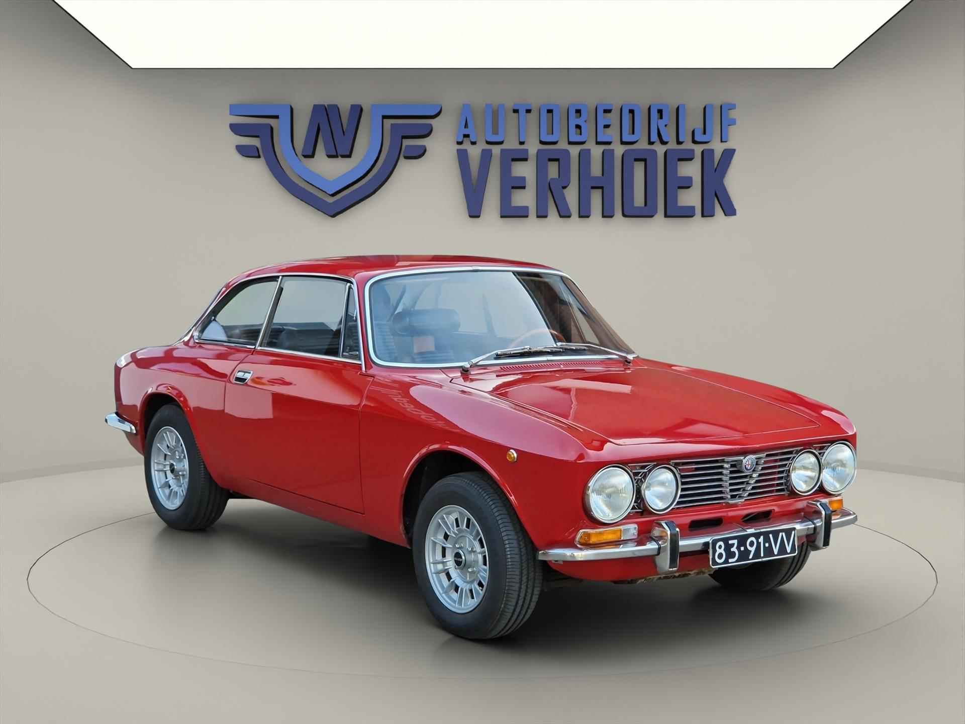 Alfa Romeo 2000 2.0 GTV Bertone - Veel reserve onderdelen - 7/17