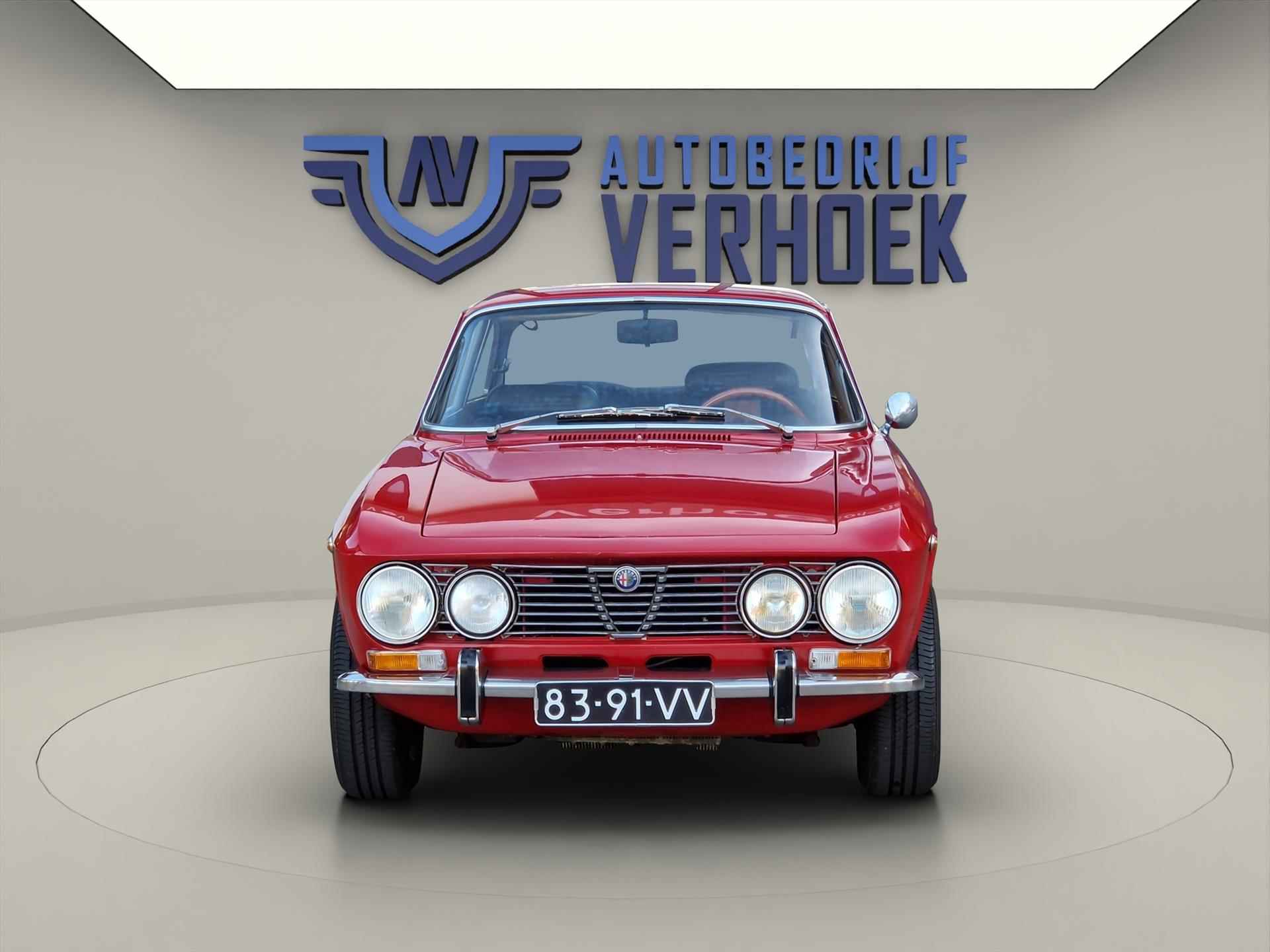 Alfa Romeo 2000 2.0 GTV Bertone - Veel reserve onderdelen - 8/17