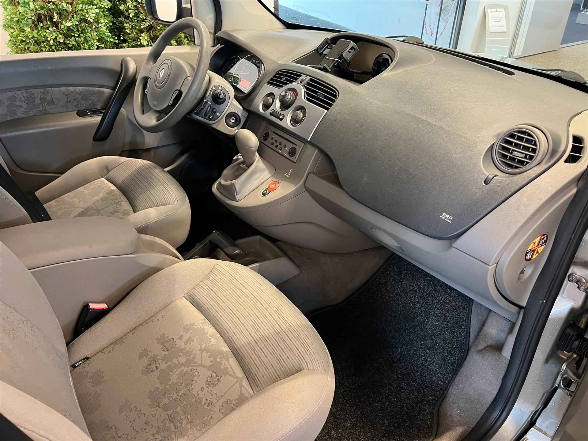 Renault Kangoo Rolstoelauto Automaat 3+1 - 13/36