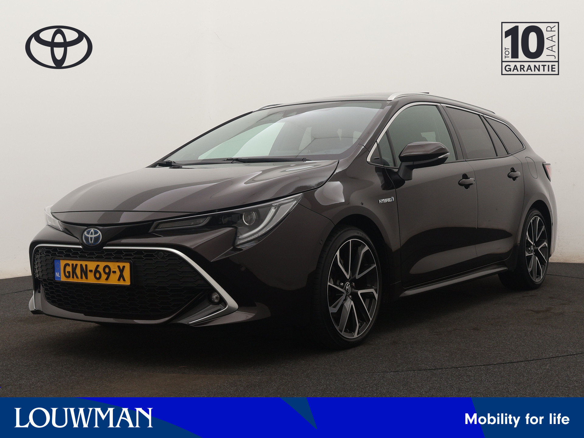 Toyota Corolla Touring Sports 2.0 Hybrid Executive Limited | 18" velgen | Panoramisch dak | JBL-Audio | Navigatie |