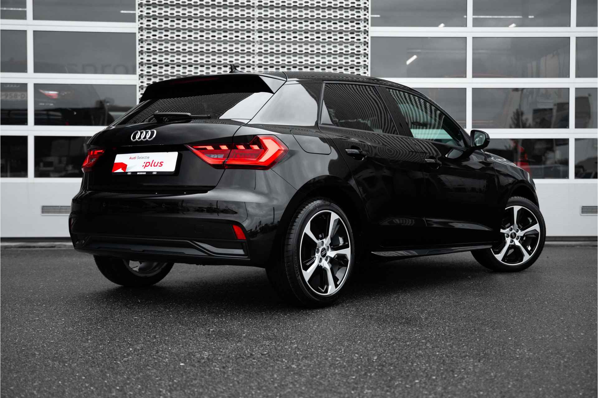 Audi A1 Sportback 25 TFSI 95pk S edition - 2/46