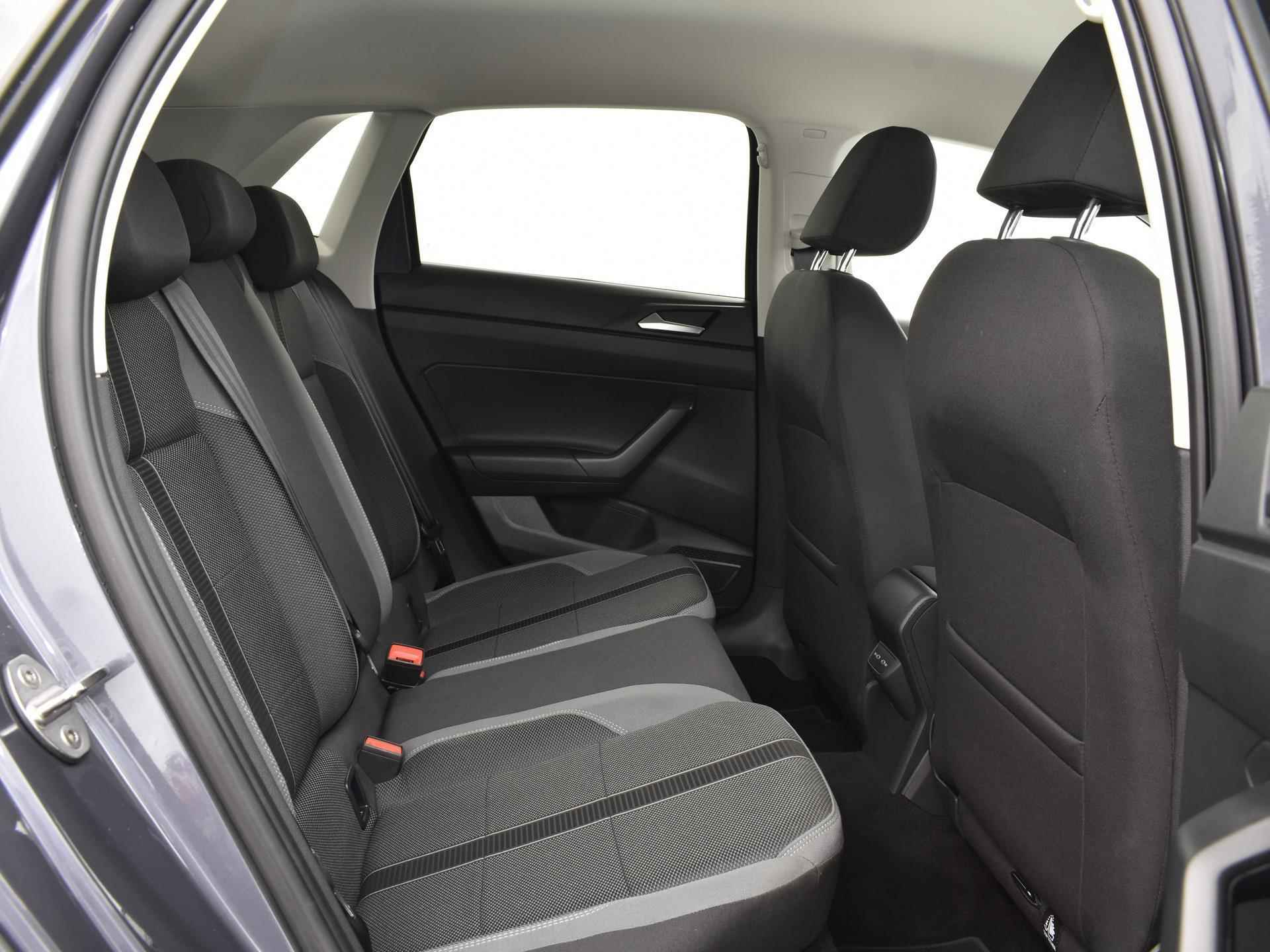 Volkswagen Polo 1.0 TSI 95pk DSG Style | Keyless | Apple Car Play | Navigatie | Stoelverwarming | ACC | Draadloze Telefoonlader| Clima | Active Info Display | Garantie t/m 07-04-2027 of 100.000km - 16/32