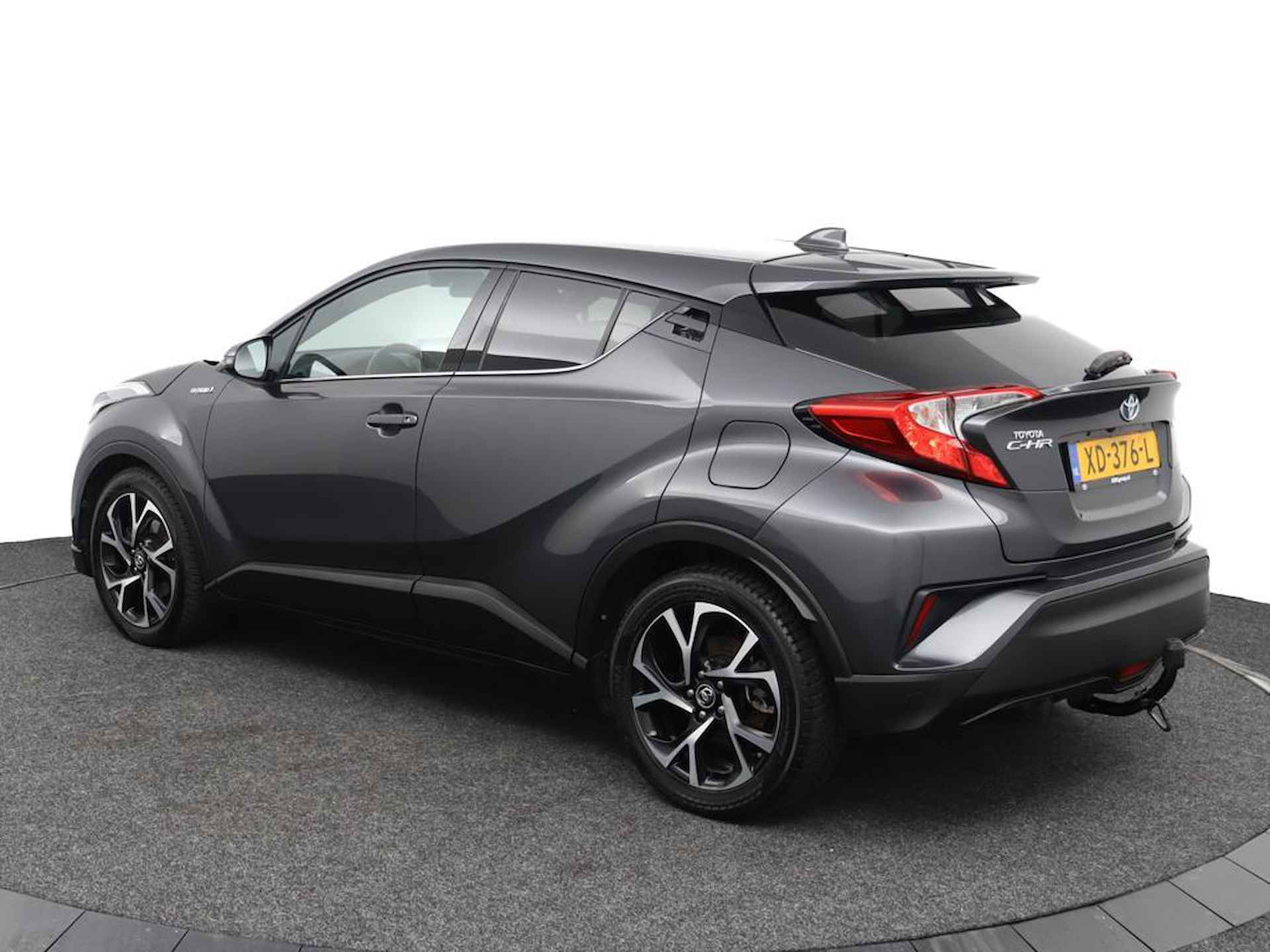 Toyota C-HR 1.8 Hybrid Dynamic | Navigatie | Trekhaak | Parkeercamera | All-season Banden | - 12/44